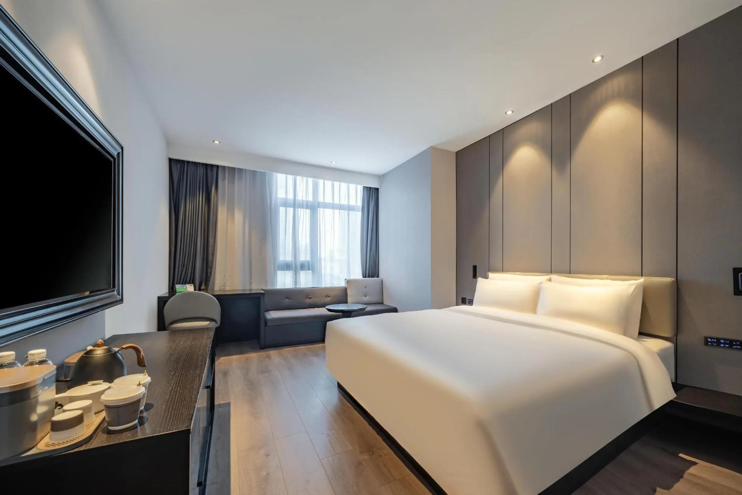 Bed in Atour X Hotel Hangzhou Binjiang Jiangnan Avenue