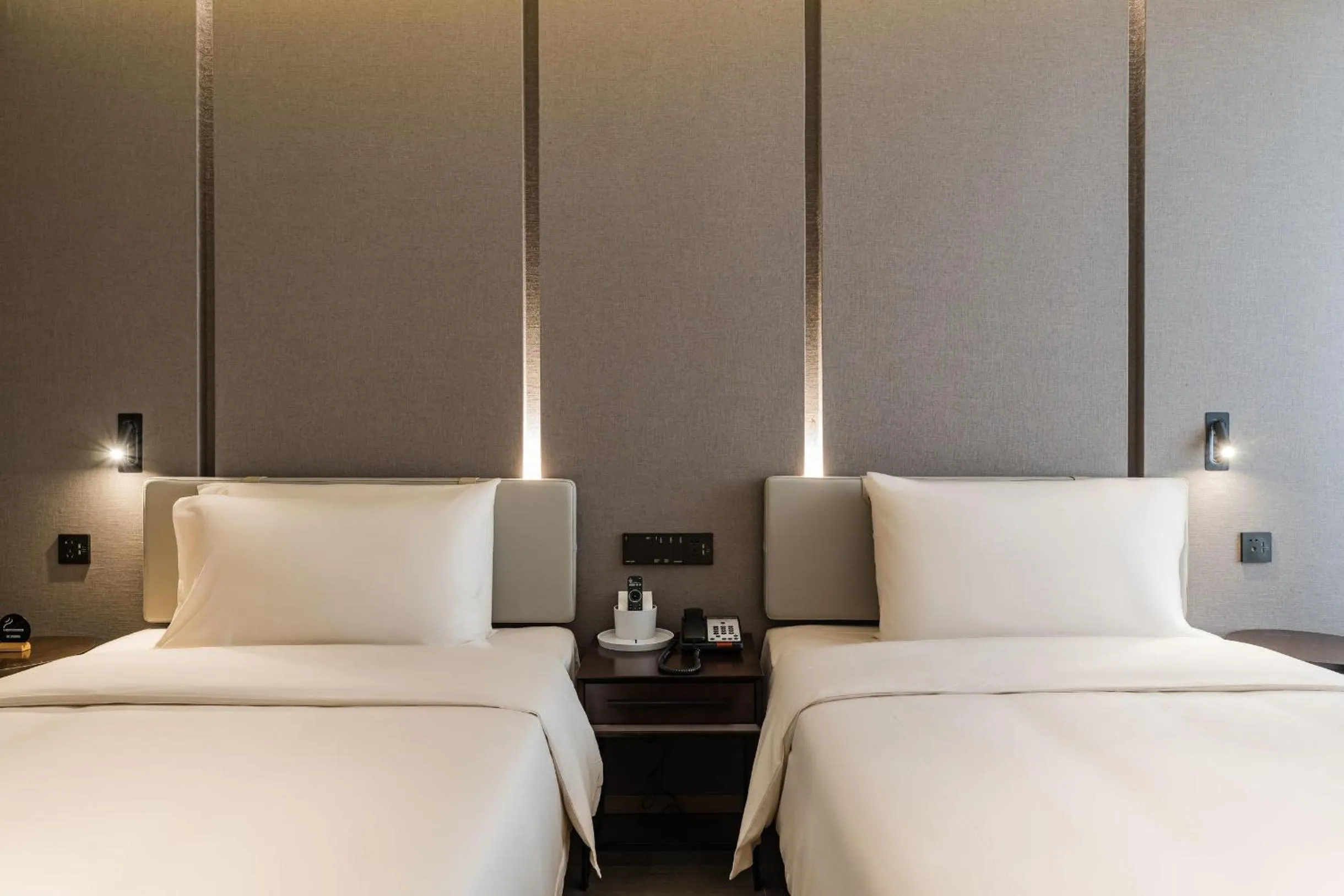 Bed in Atour Hotel Ningbo Yinzhou Impression City