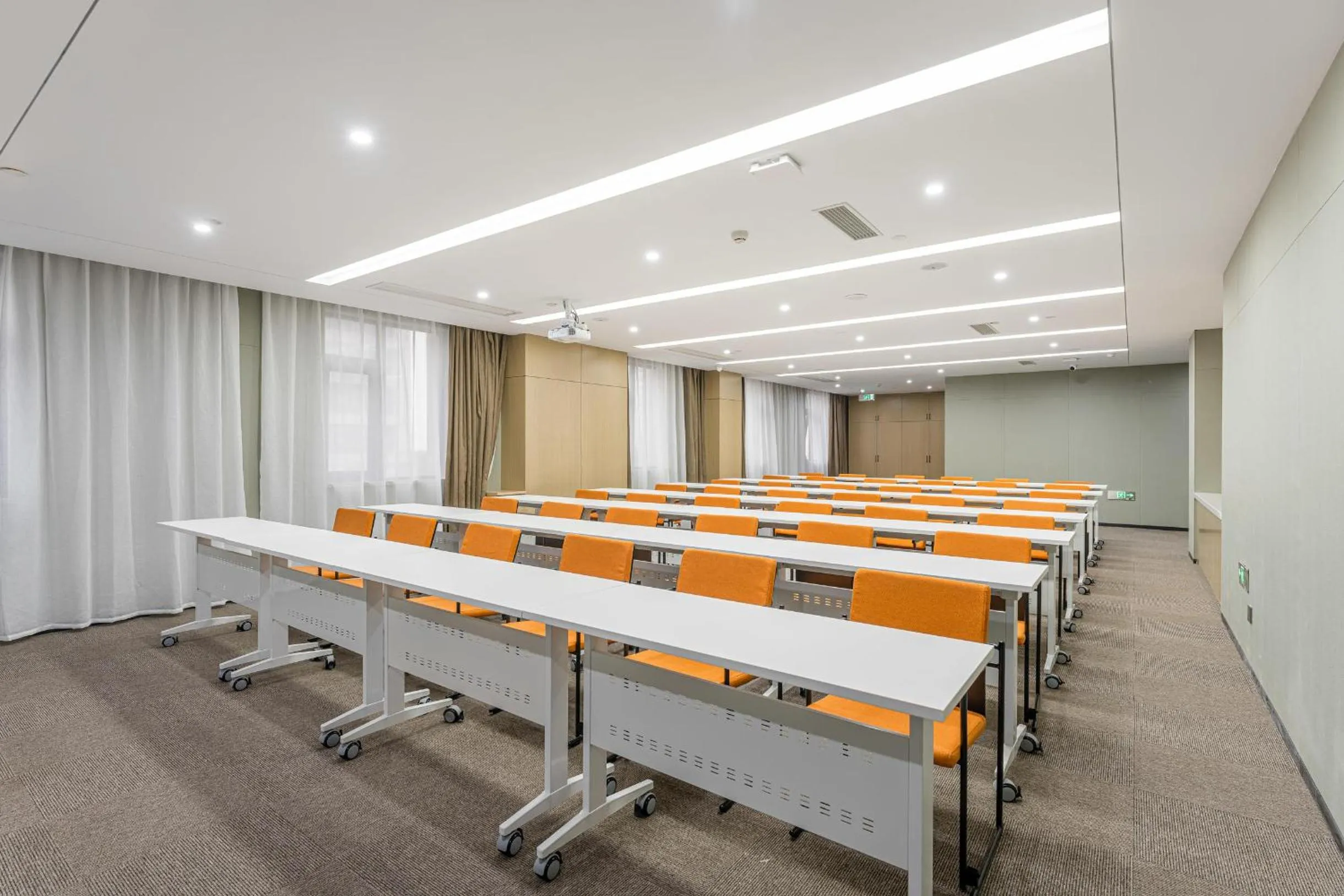 Meeting/conference room in Atour Hotel Xiamen Airport Wuyuan Bay