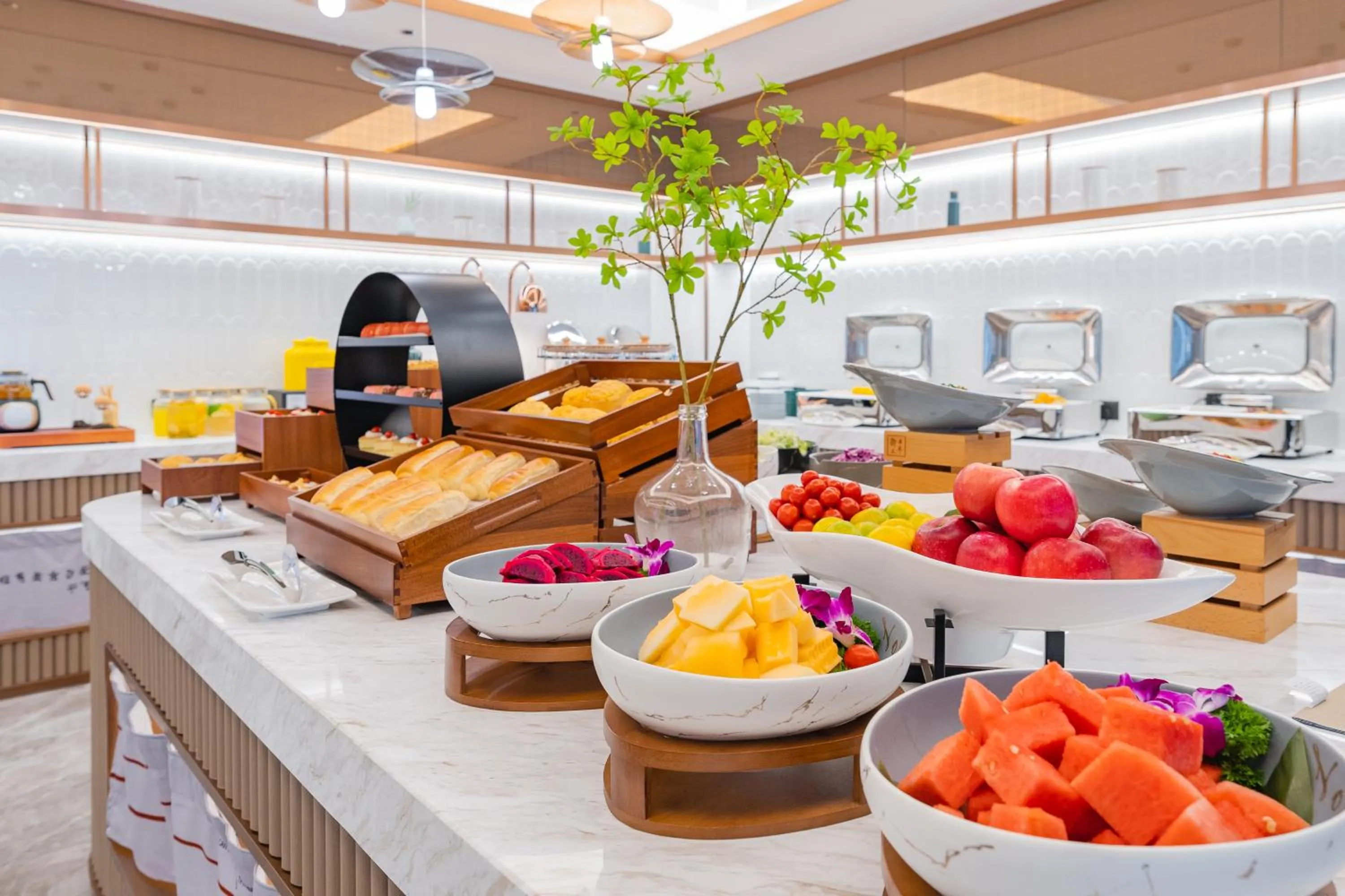 Restaurant/places to eat in Atour Hotel Guangzhou Pazhou Exhibition Center Information Port-Free shuttle bus to Canton Fair