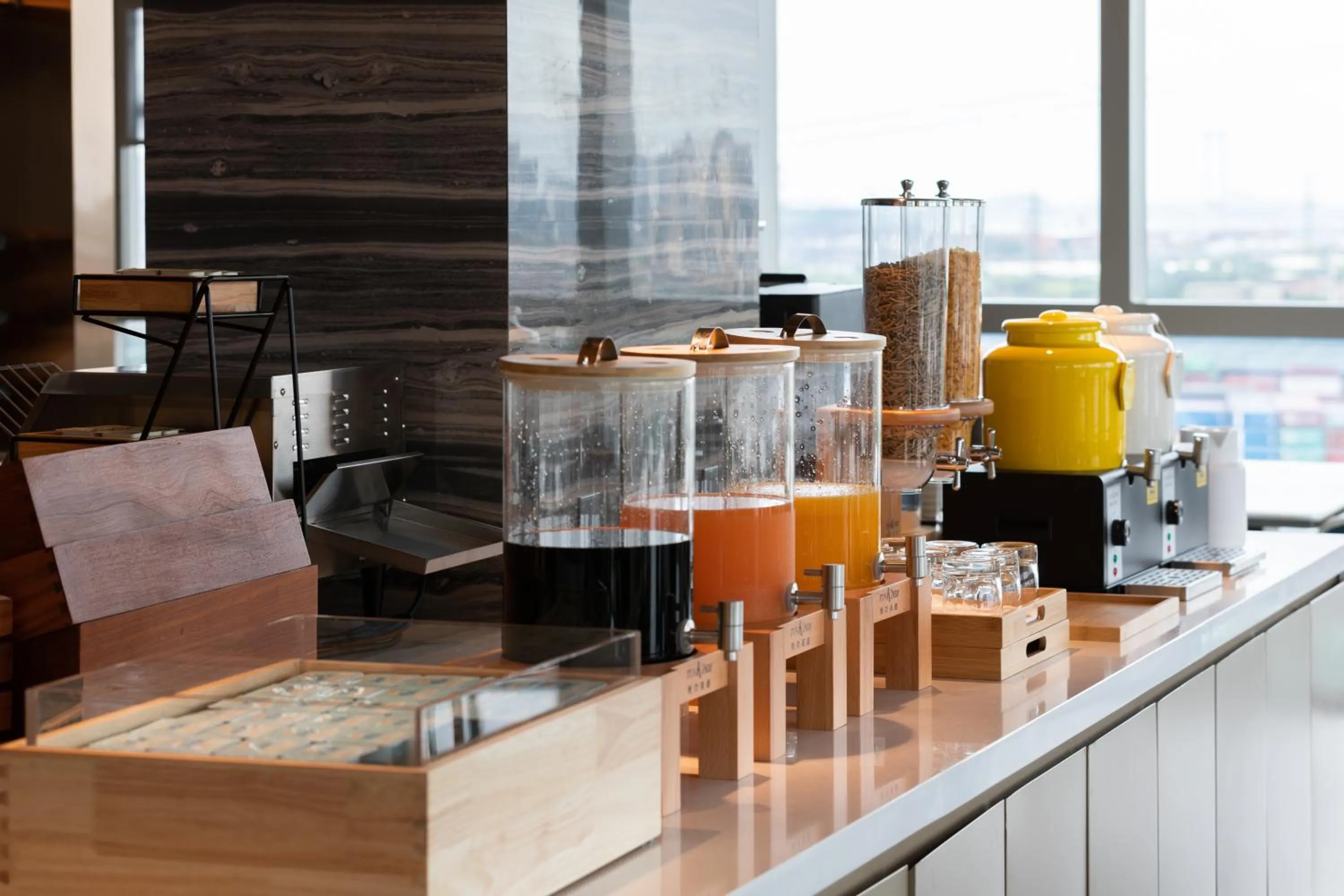 Breakfast in Atour Hotel Guangzhou Huangpu Development Zone Baoying