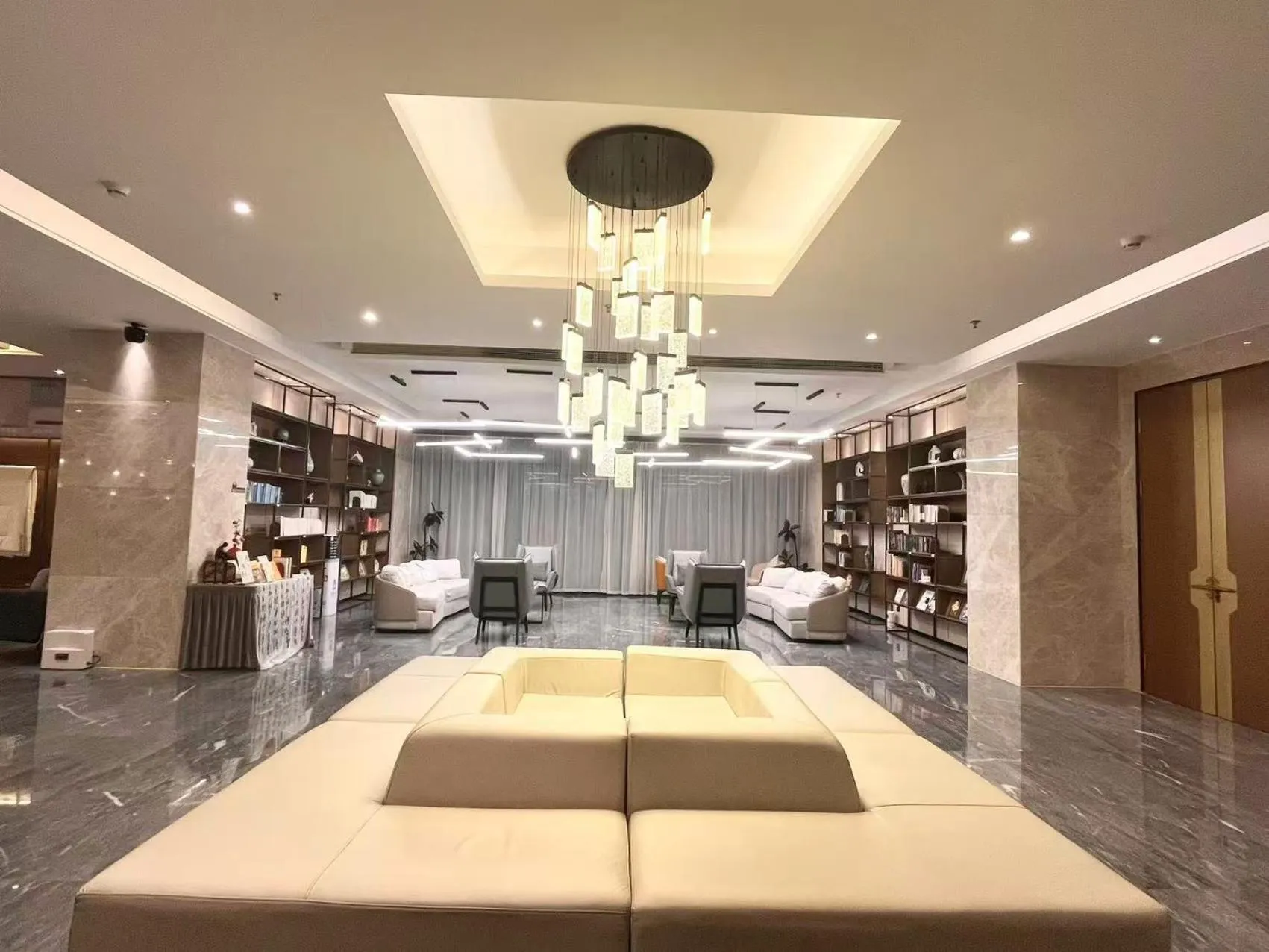 Lobby or reception in Atour Hotel Shenzhen Nanshan Shekou