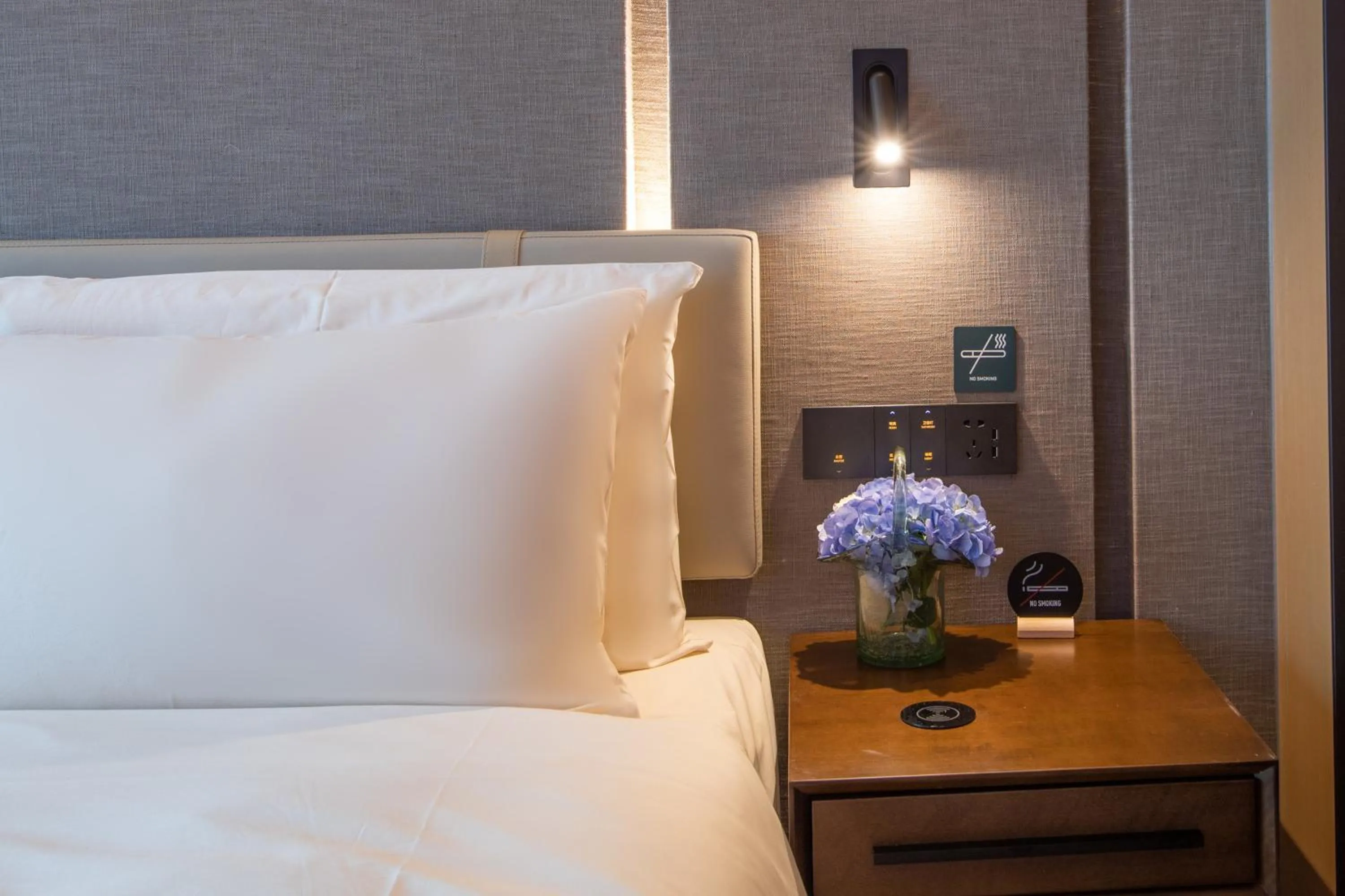 Bed in Atour Hotel Shenzhen Guanlan High Tech Park