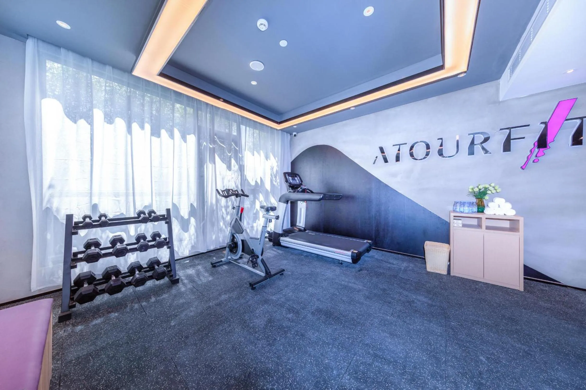 Atour Hotel Zhuhai High Tech Zone University Town Government Affairs Center