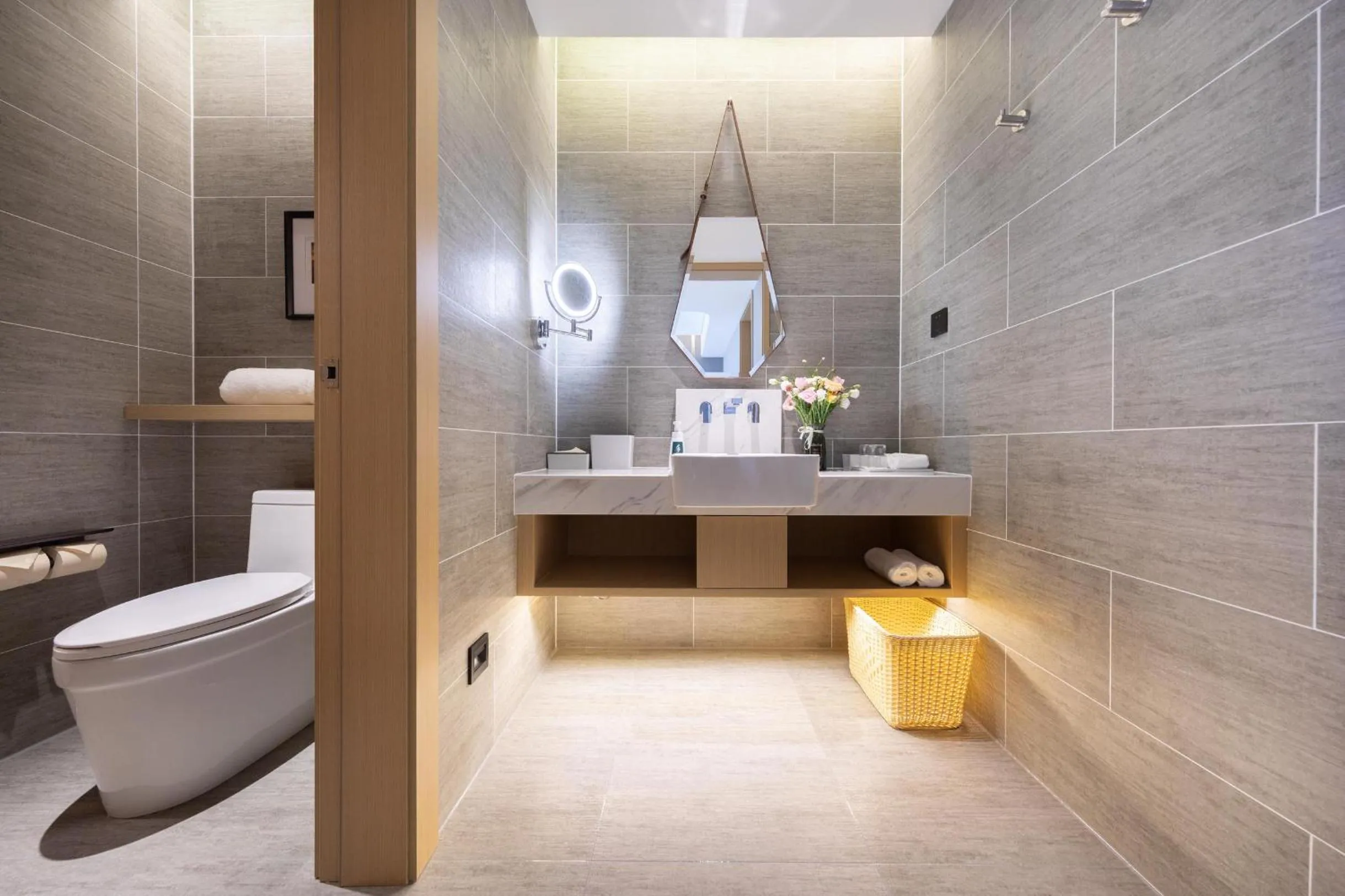 Shower in Atour Hotel Chongqing Guanyinqiao Flower Garden