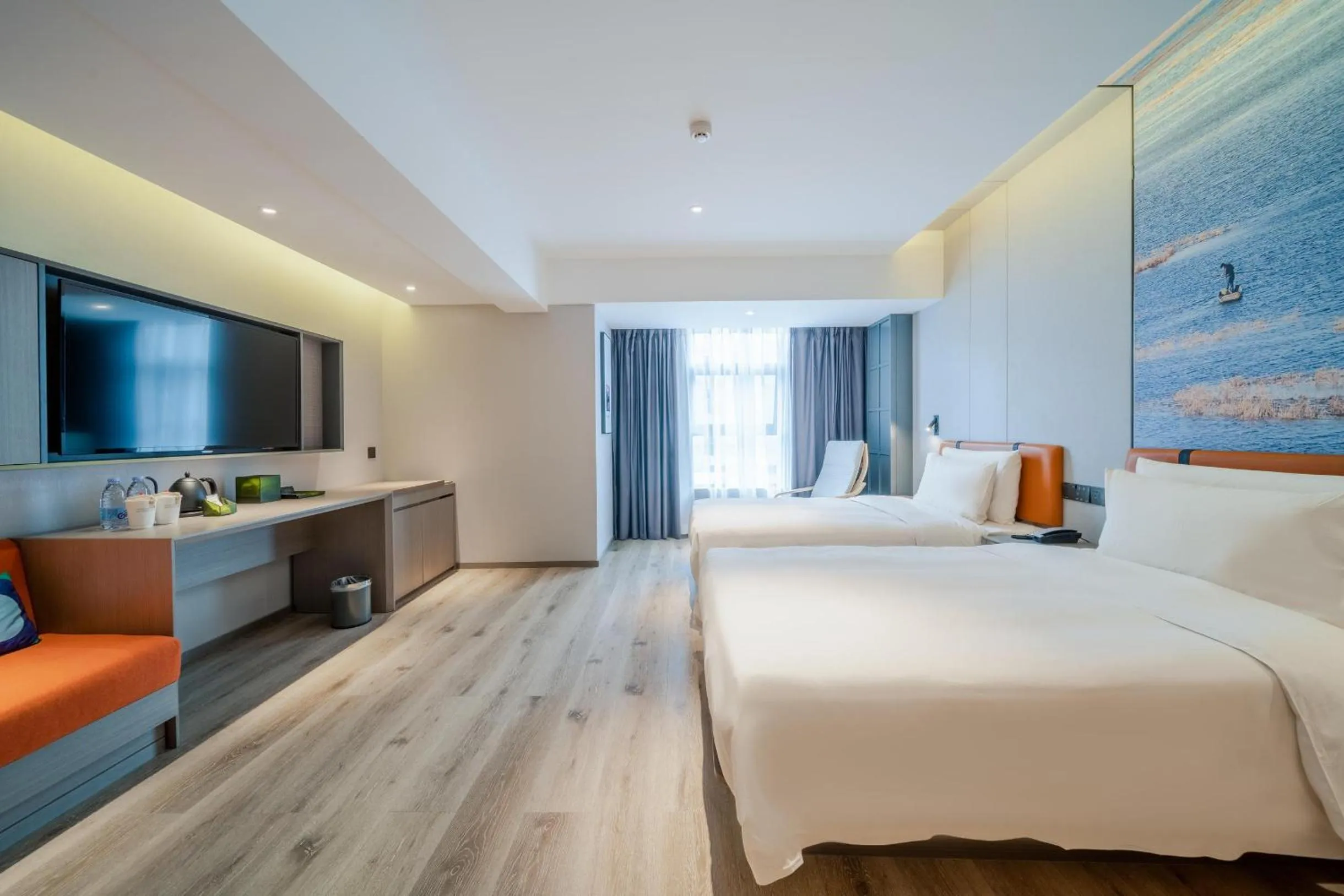 Bed in Atour Light Hotel Guiyang Fountain