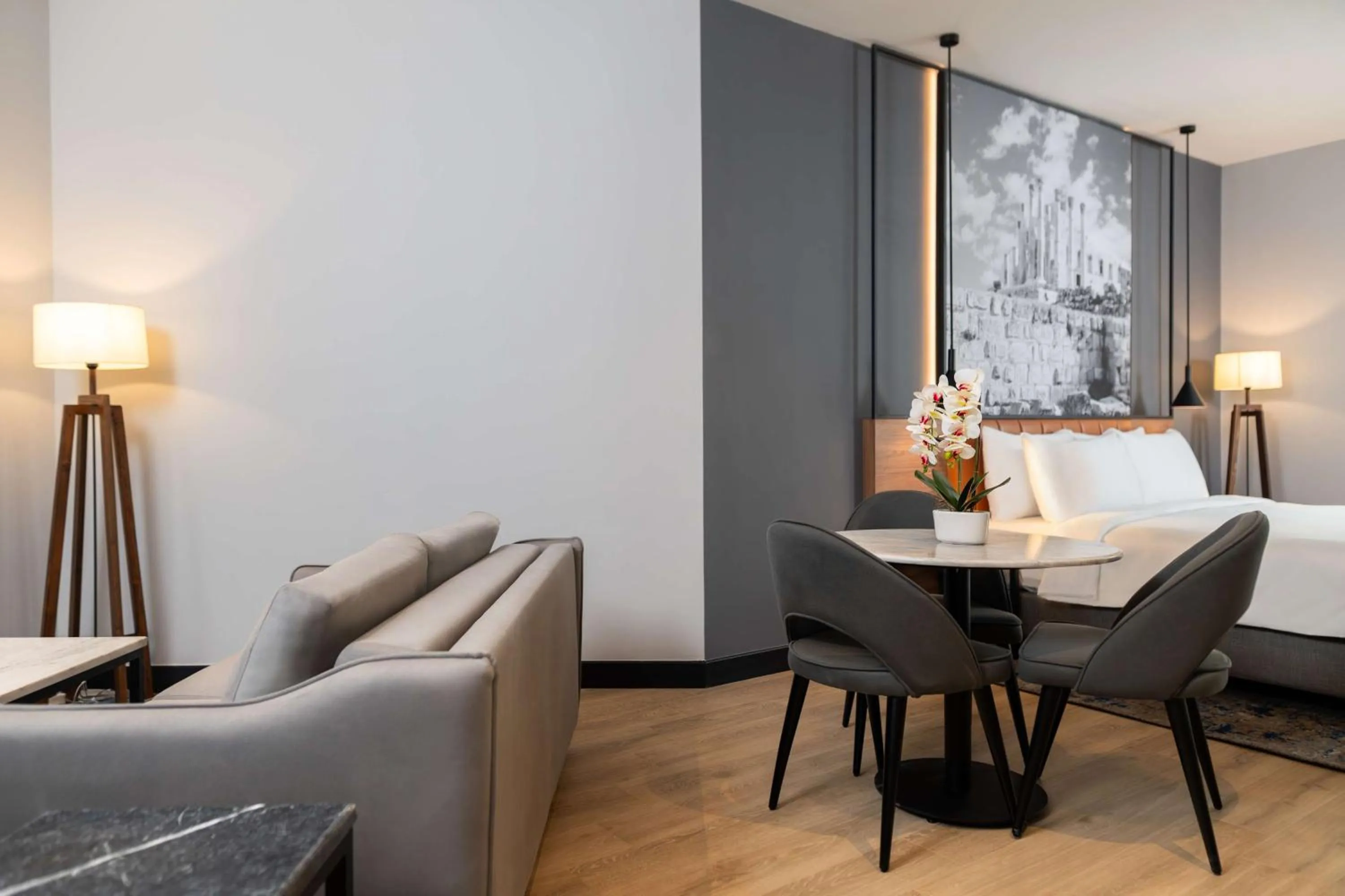 Photo of the whole room in Radisson Blu Hotel, Amman Galleria Mall