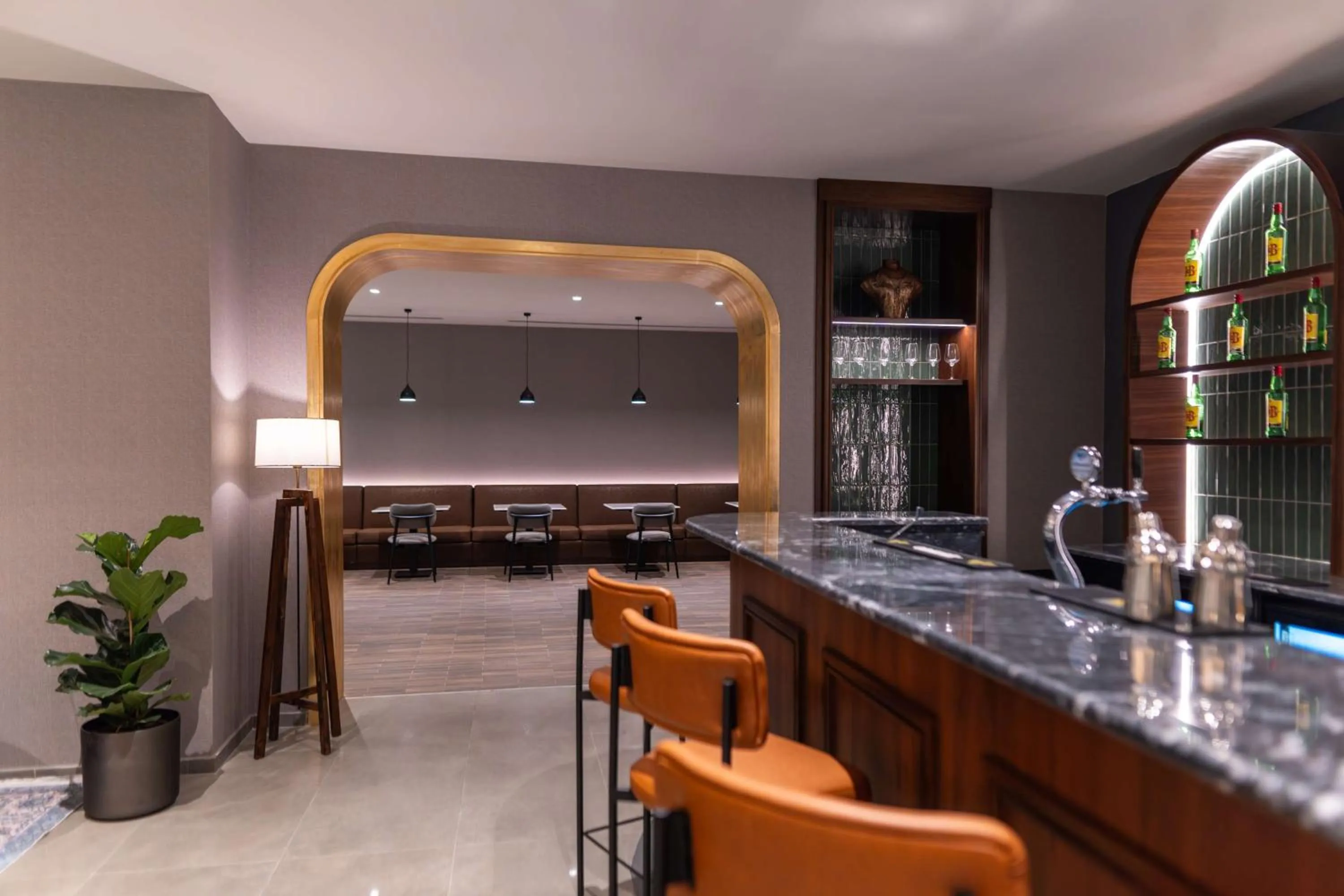 Lounge or bar in Radisson Blu Hotel, Amman Galleria Mall