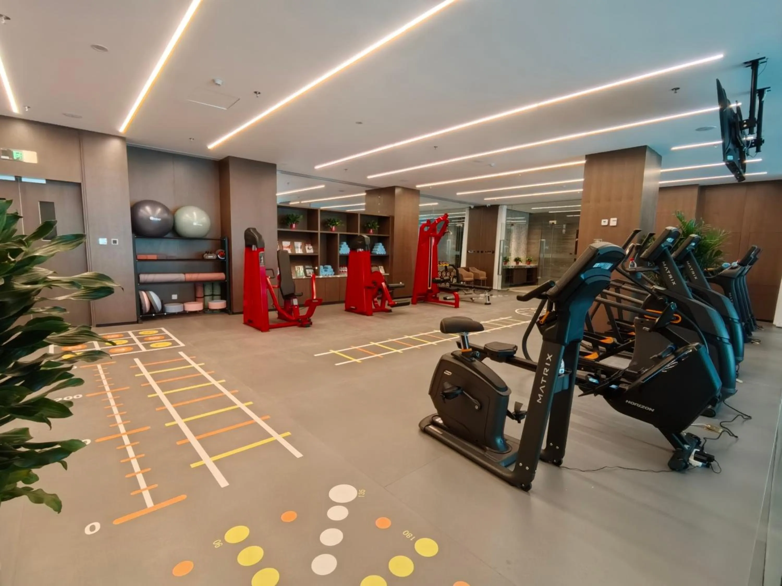Fitness centre/facilities in Radisson Hotel, Beijing DaXing Airport