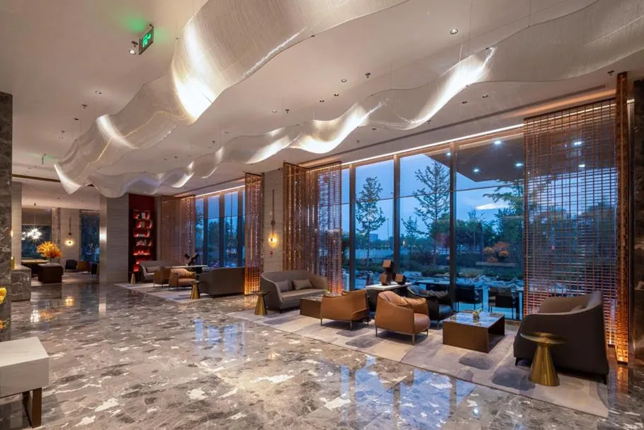 Lobby or reception in Radisson Hotel, Beijing DaXing Airport