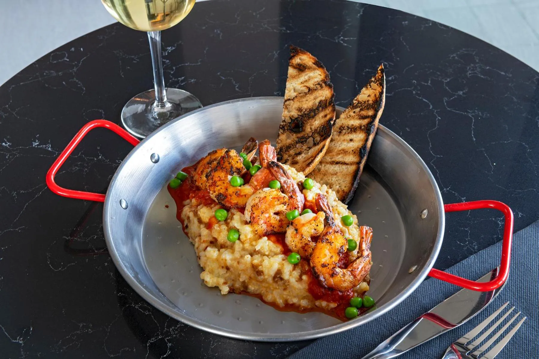 Restaurant/places to eat in AC Hotel by Marriott Waco Downtown