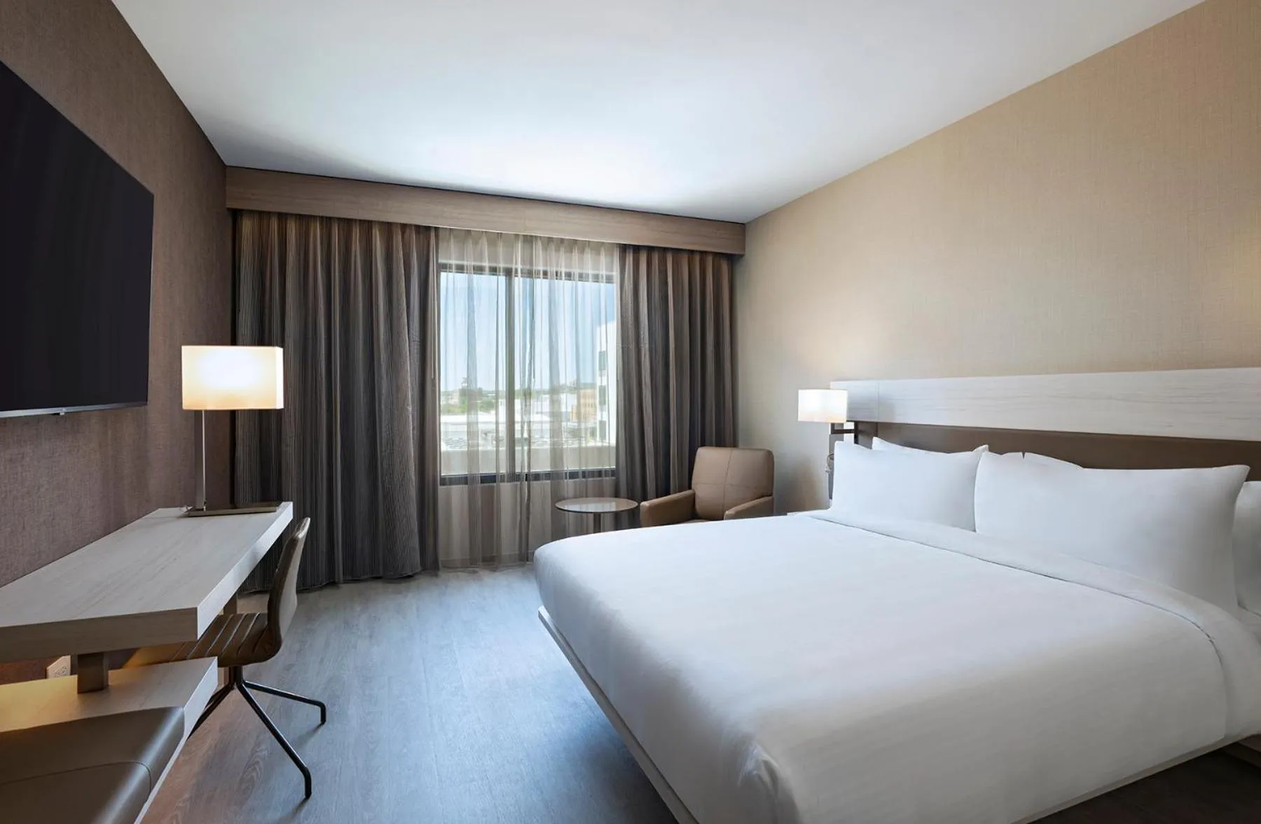 Bedroom, Bed in AC Hotel by Marriott Waco Downtown