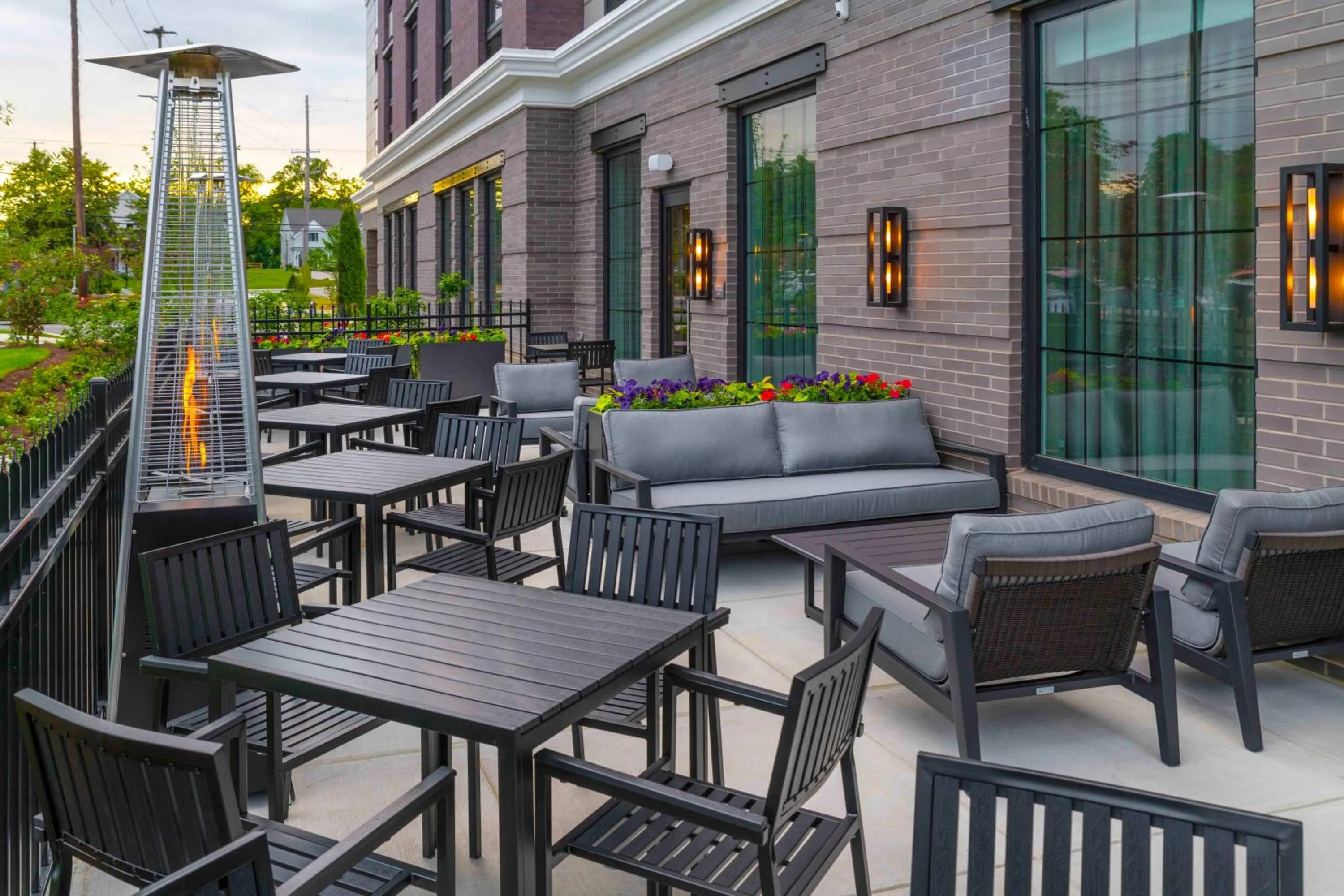 Patio in Fairfield by Marriott Inn & Suites Annapolis