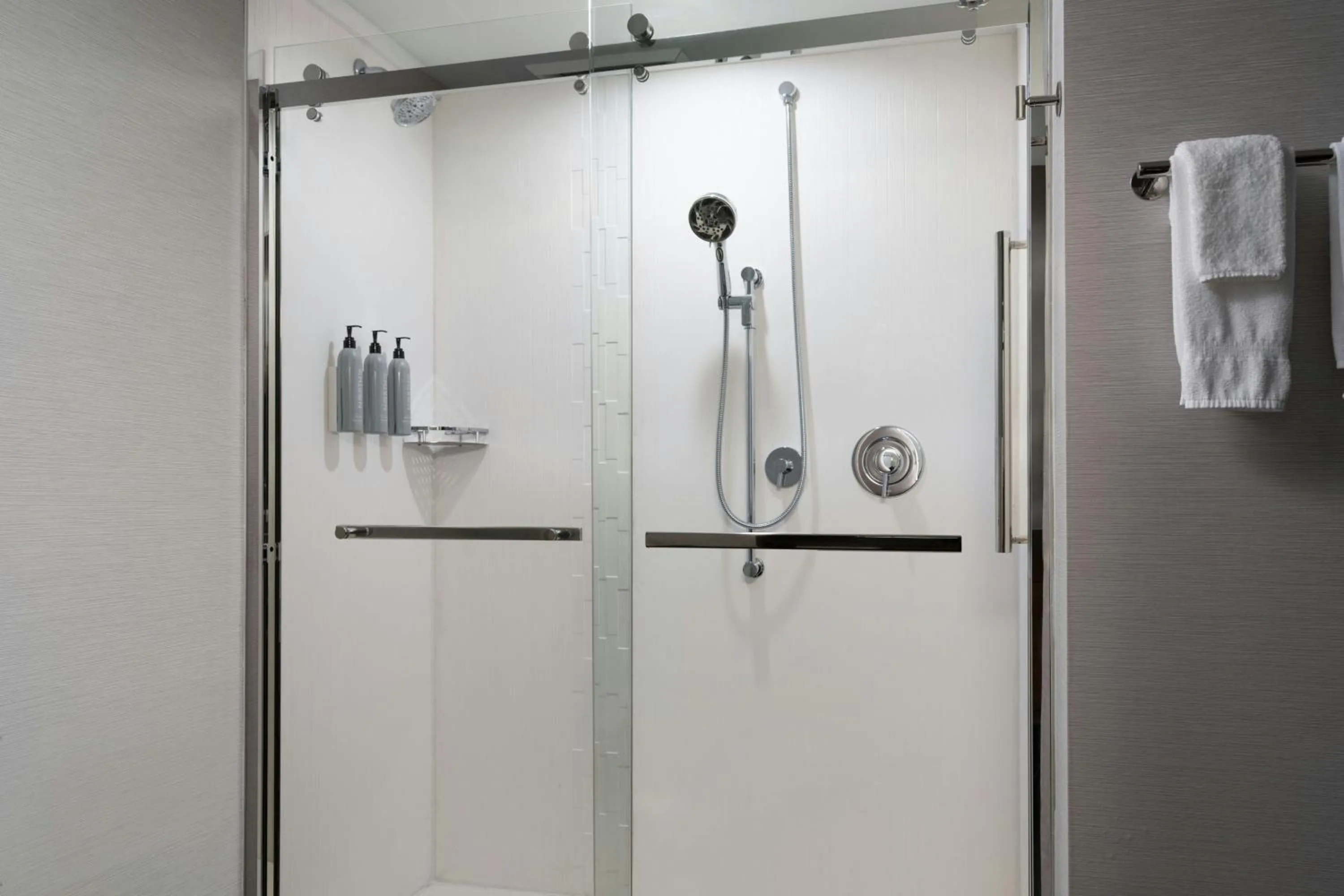 Bathroom in Courtyard by Marriott Lake City