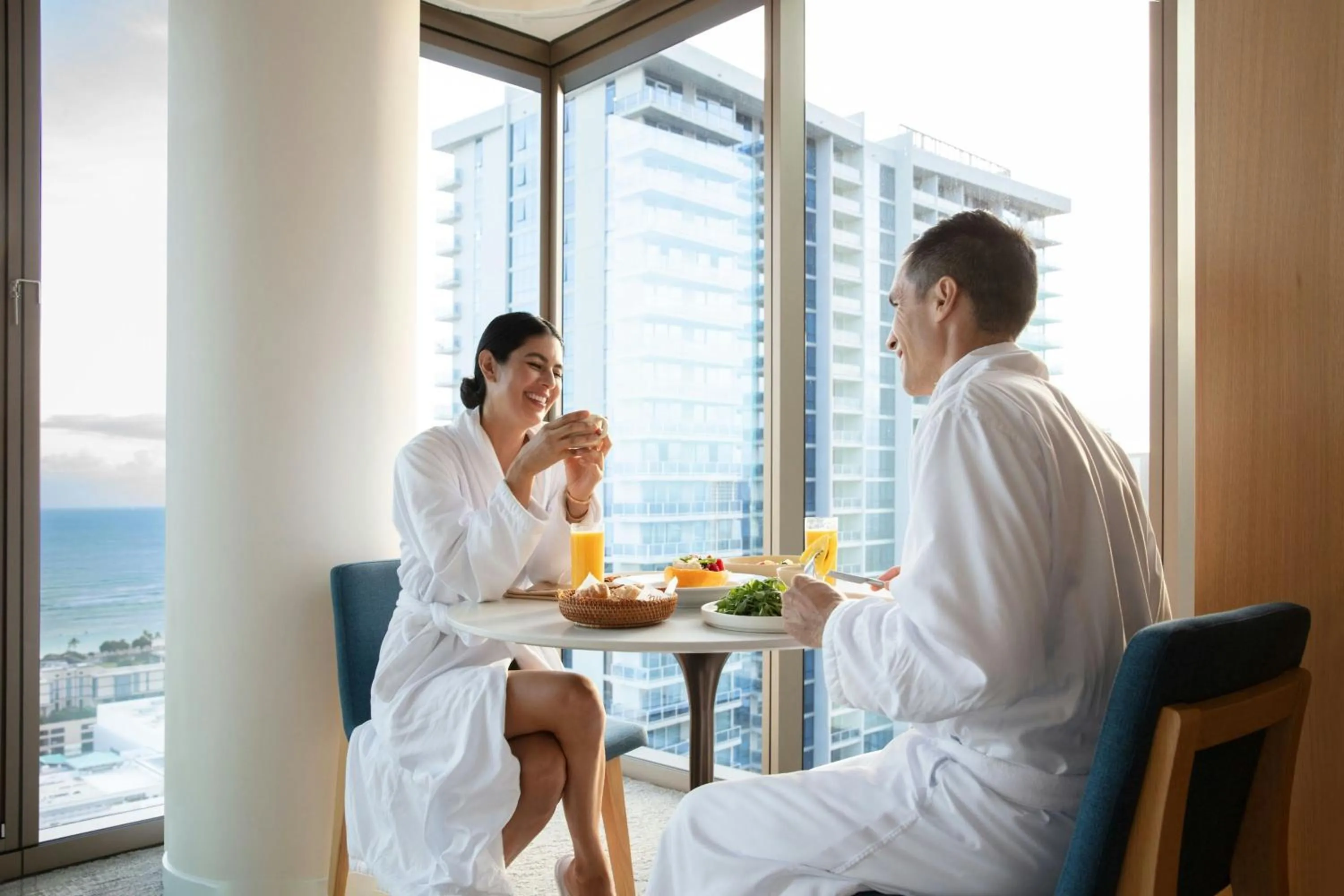 Breakfast in Renaissance Honolulu Hotel & Spa