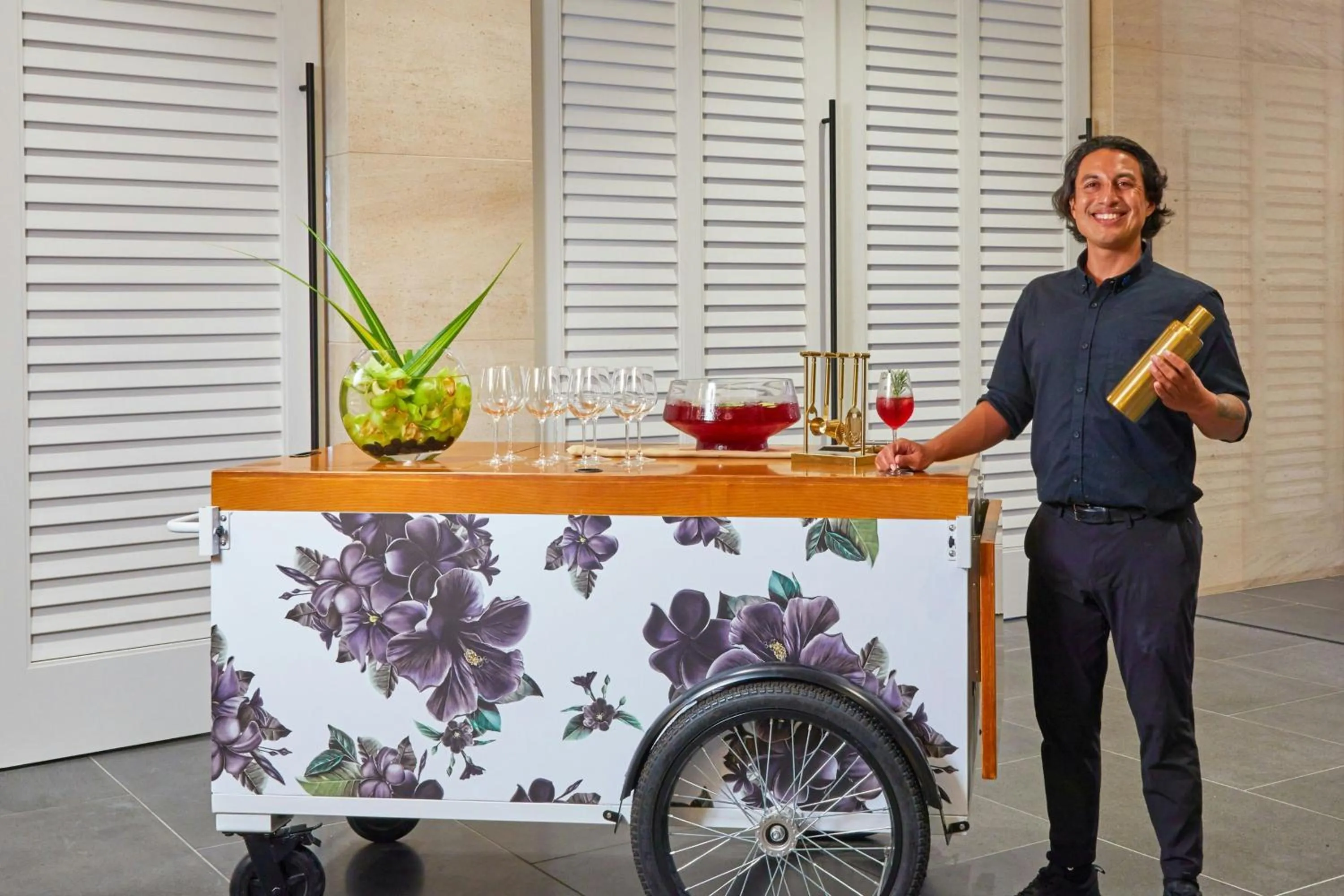 Restaurant/places to eat in Renaissance Honolulu Hotel & Spa