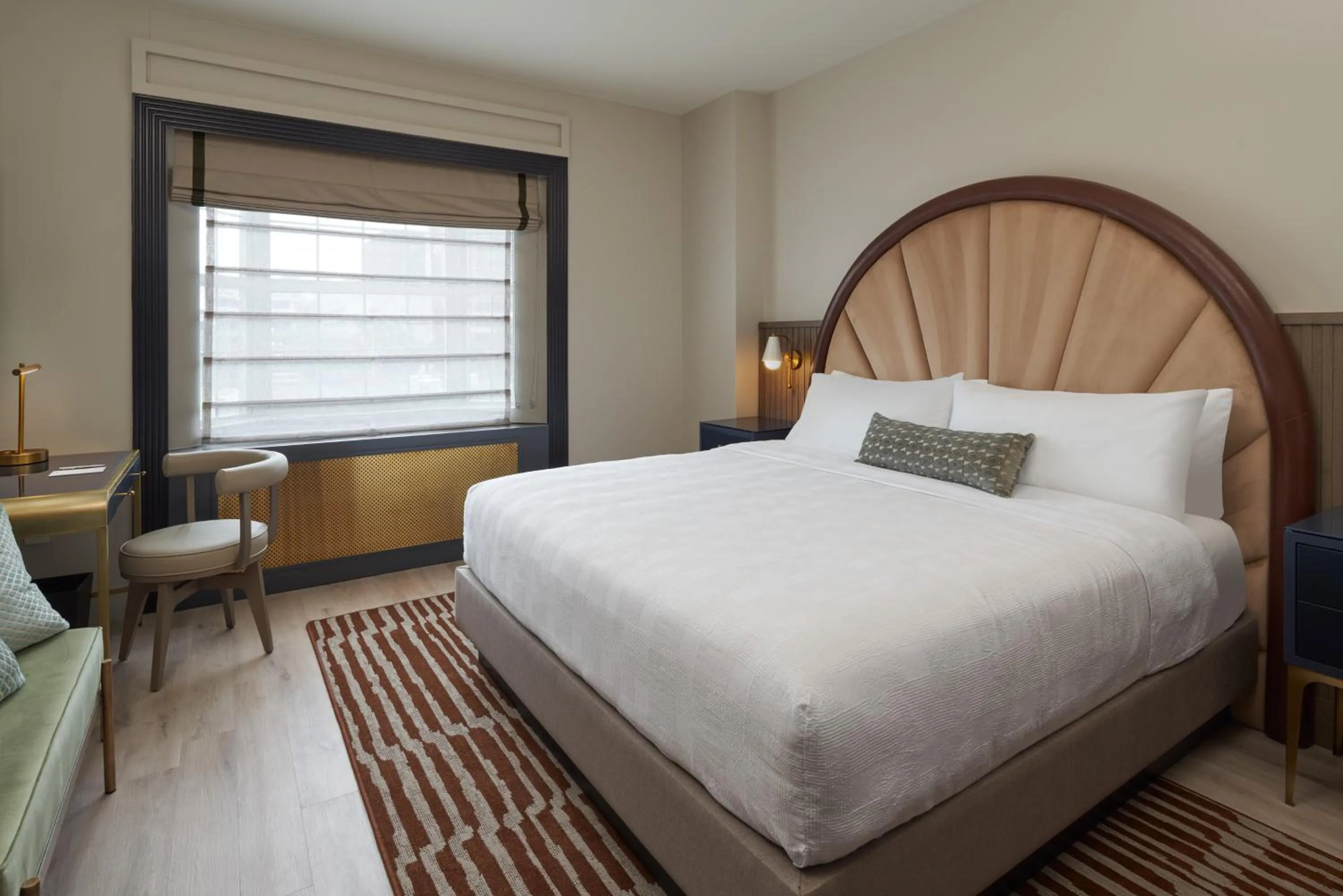 Bed in Hotel Vesper, Houston, a Tribute Portfolio Hotel