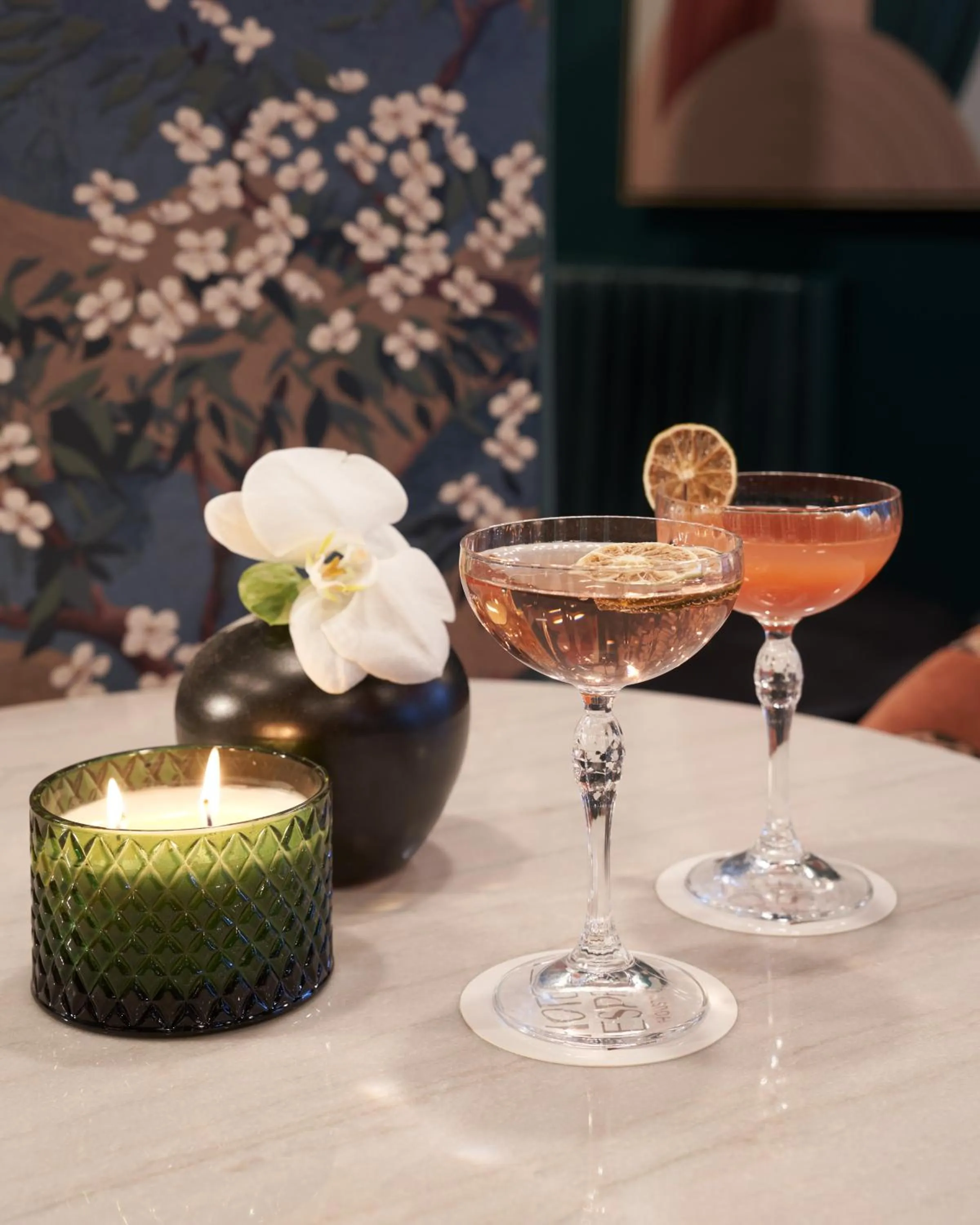 Food and drinks in Hotel Vesper, Houston, a Tribute Portfolio Hotel