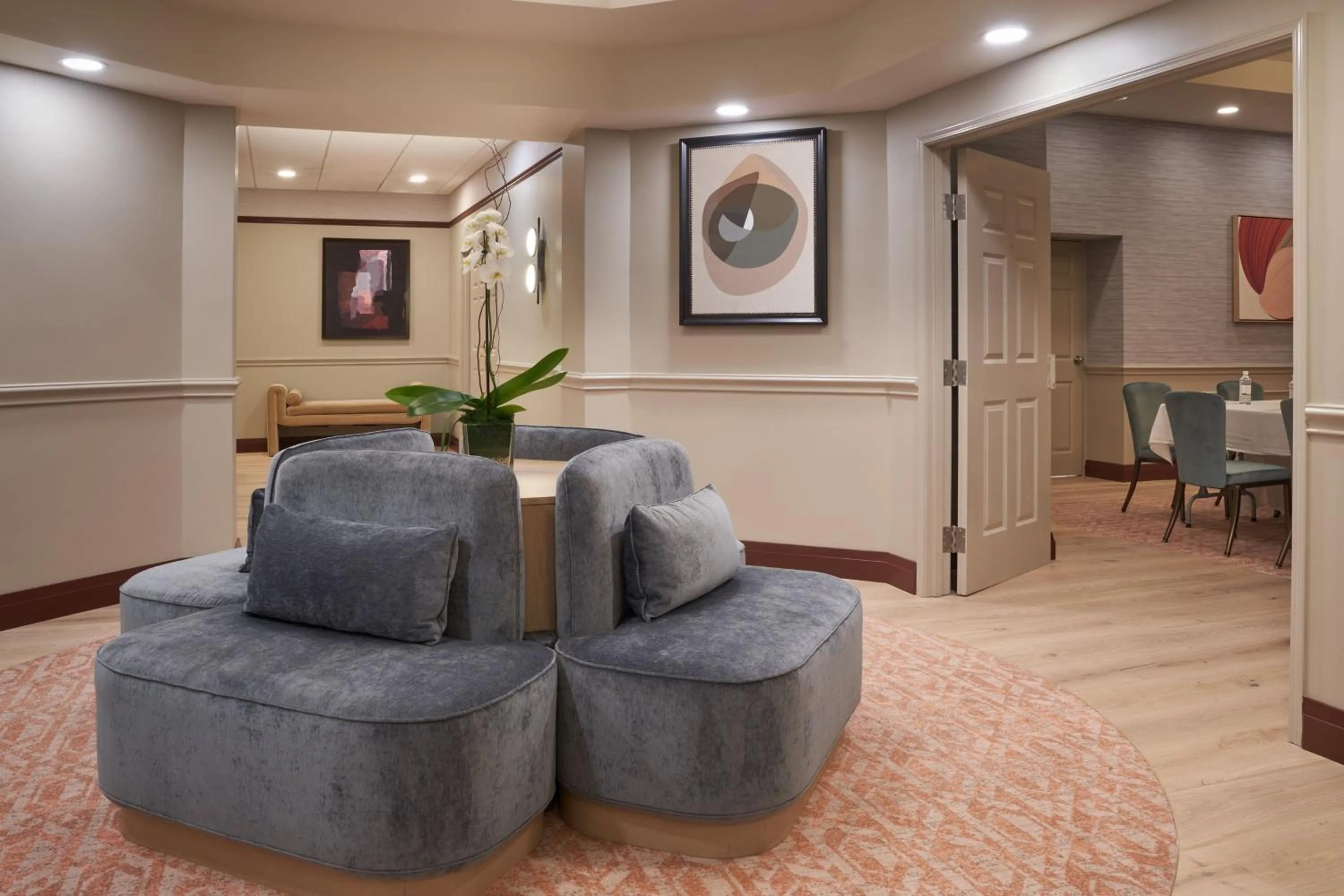 Lounge or bar in Hotel Vesper, Houston, a Tribute Portfolio Hotel