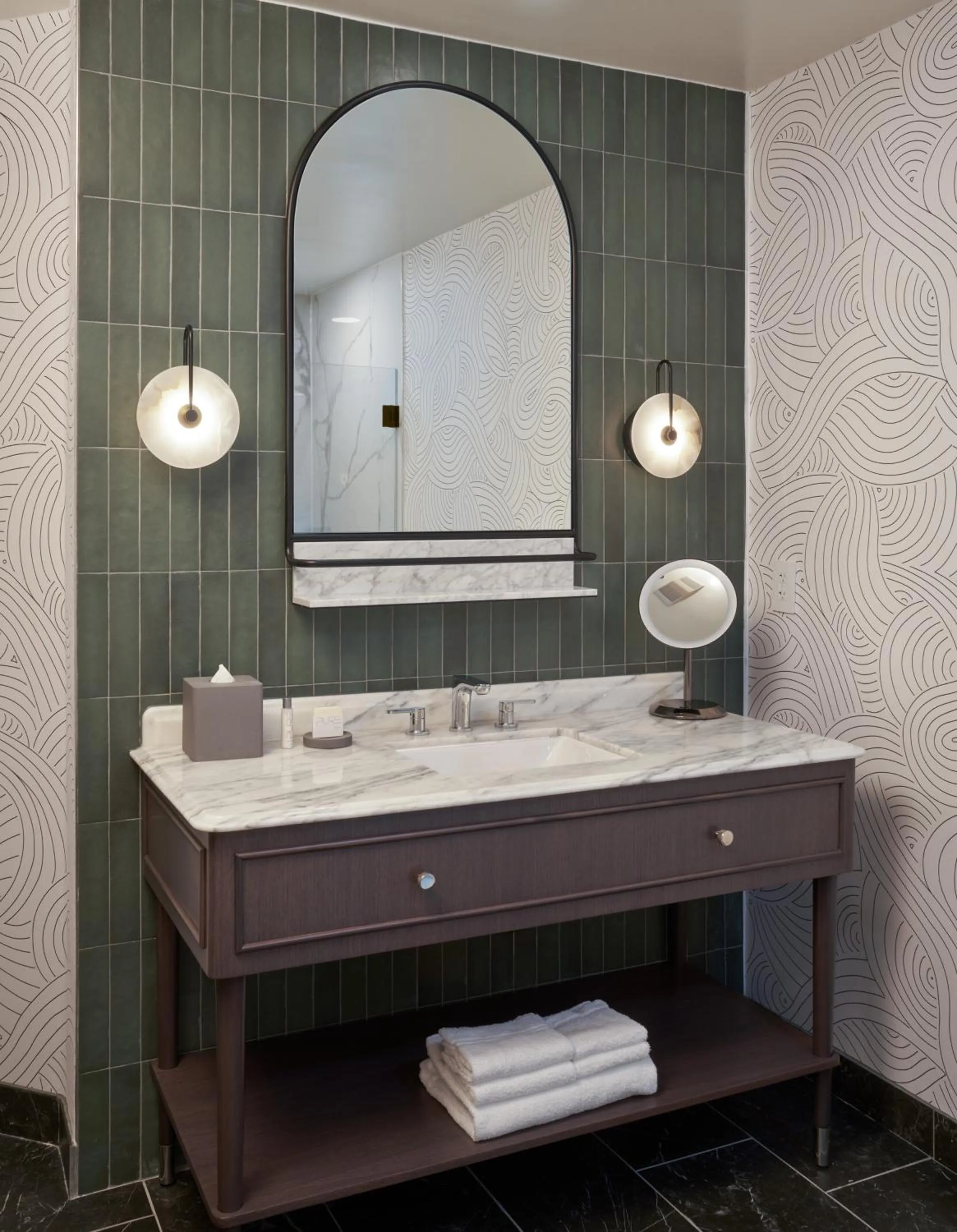Bathroom in Hotel Vesper, Houston, a Tribute Portfolio Hotel