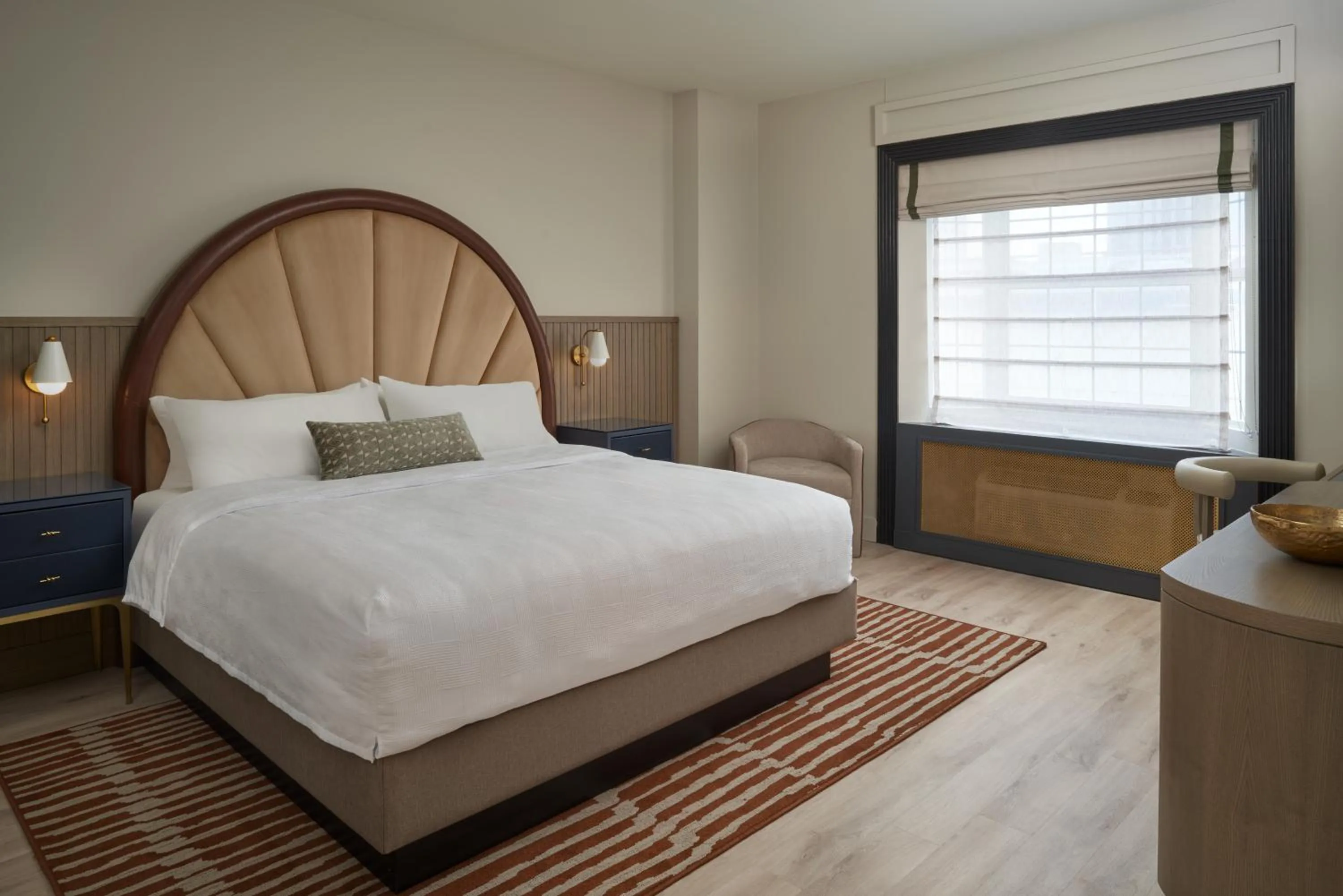 Bed in Hotel Vesper, Houston, a Tribute Portfolio Hotel