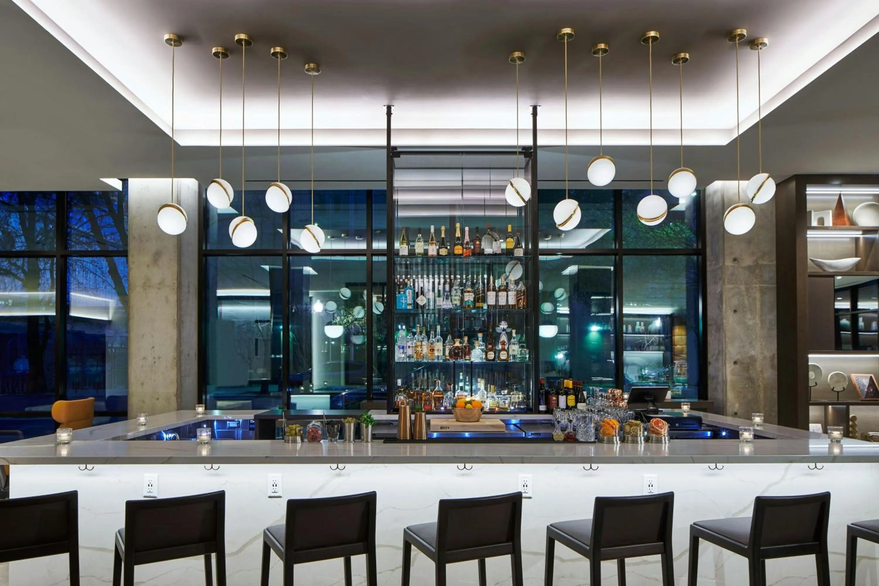 Lounge or bar in AC Hotel by Marriott Sacramento