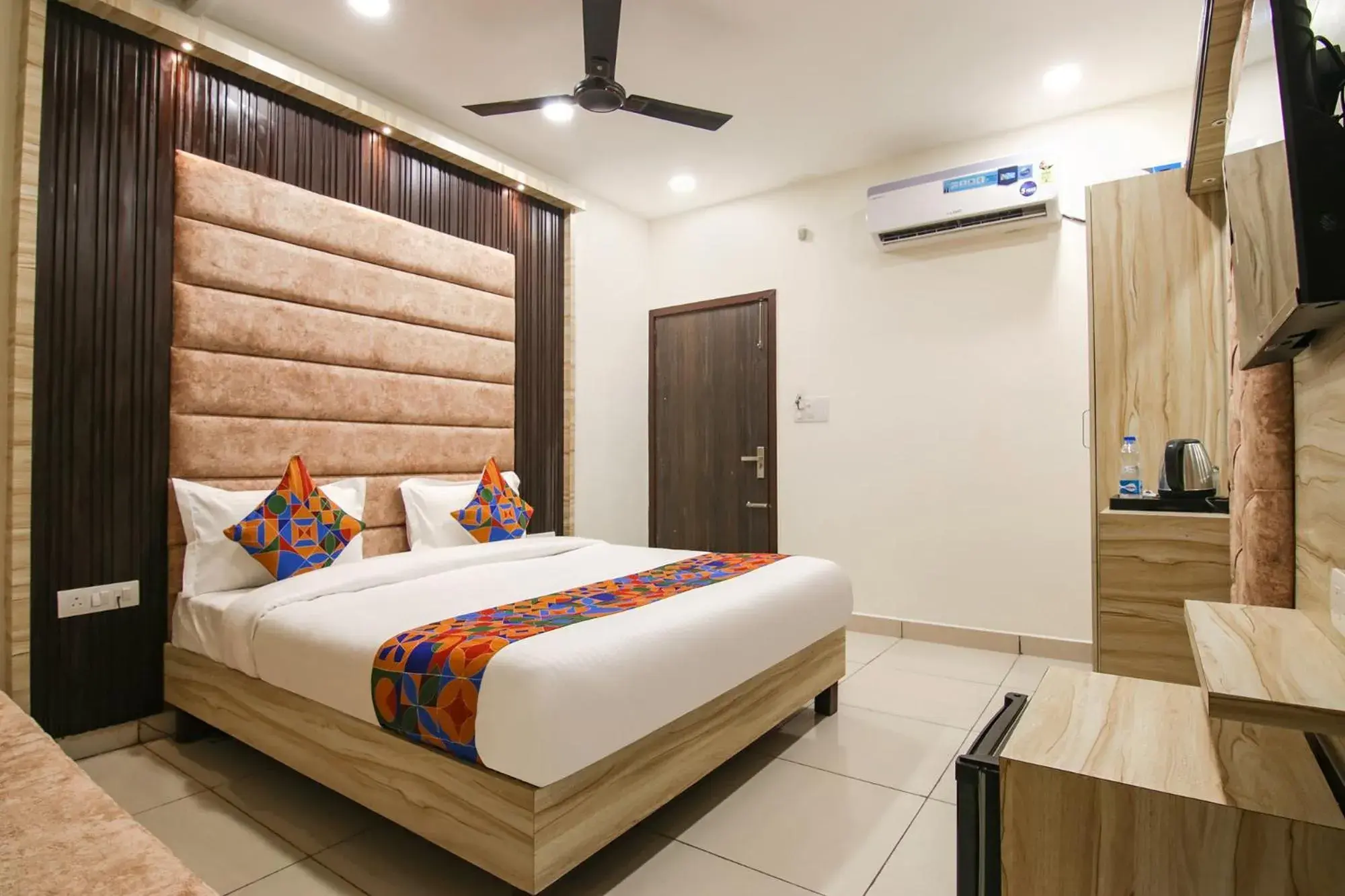 FabHotel Spring FabHotel Spring