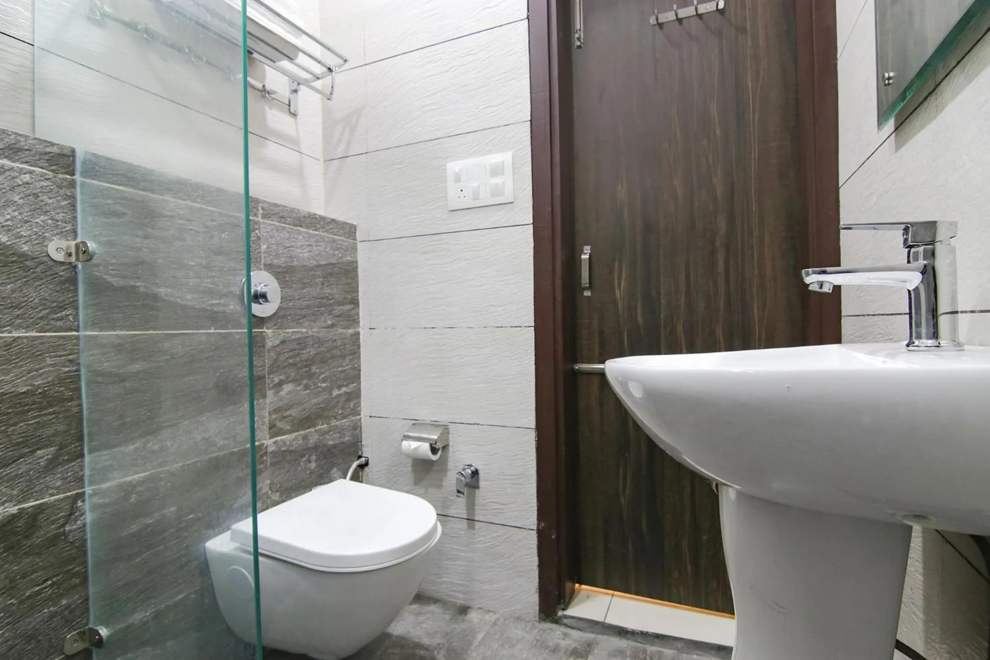 Bathroom in FabHotel Spring