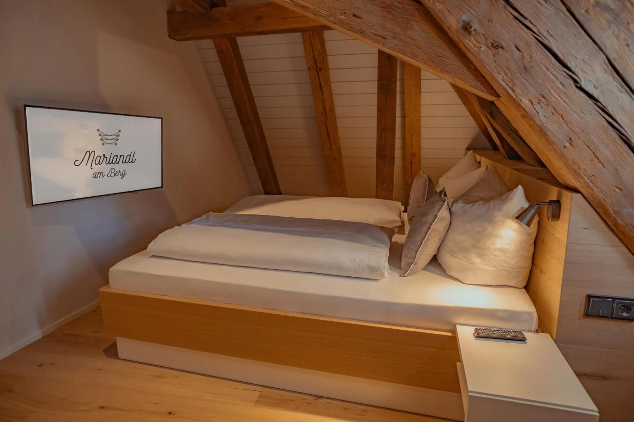 Bedroom, Bed in Mariandl am Berg