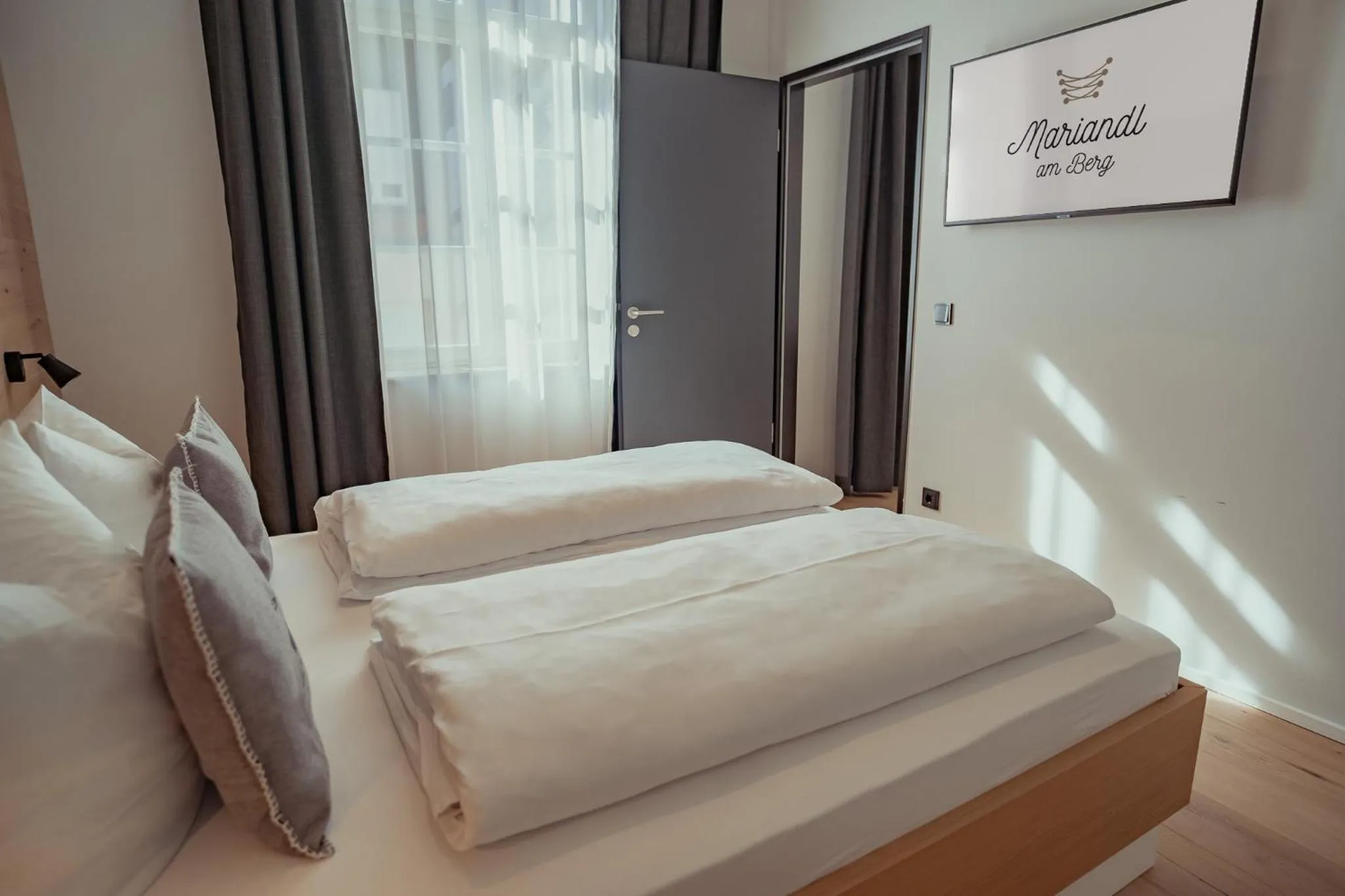 Bedroom, Bed in Mariandl am Berg