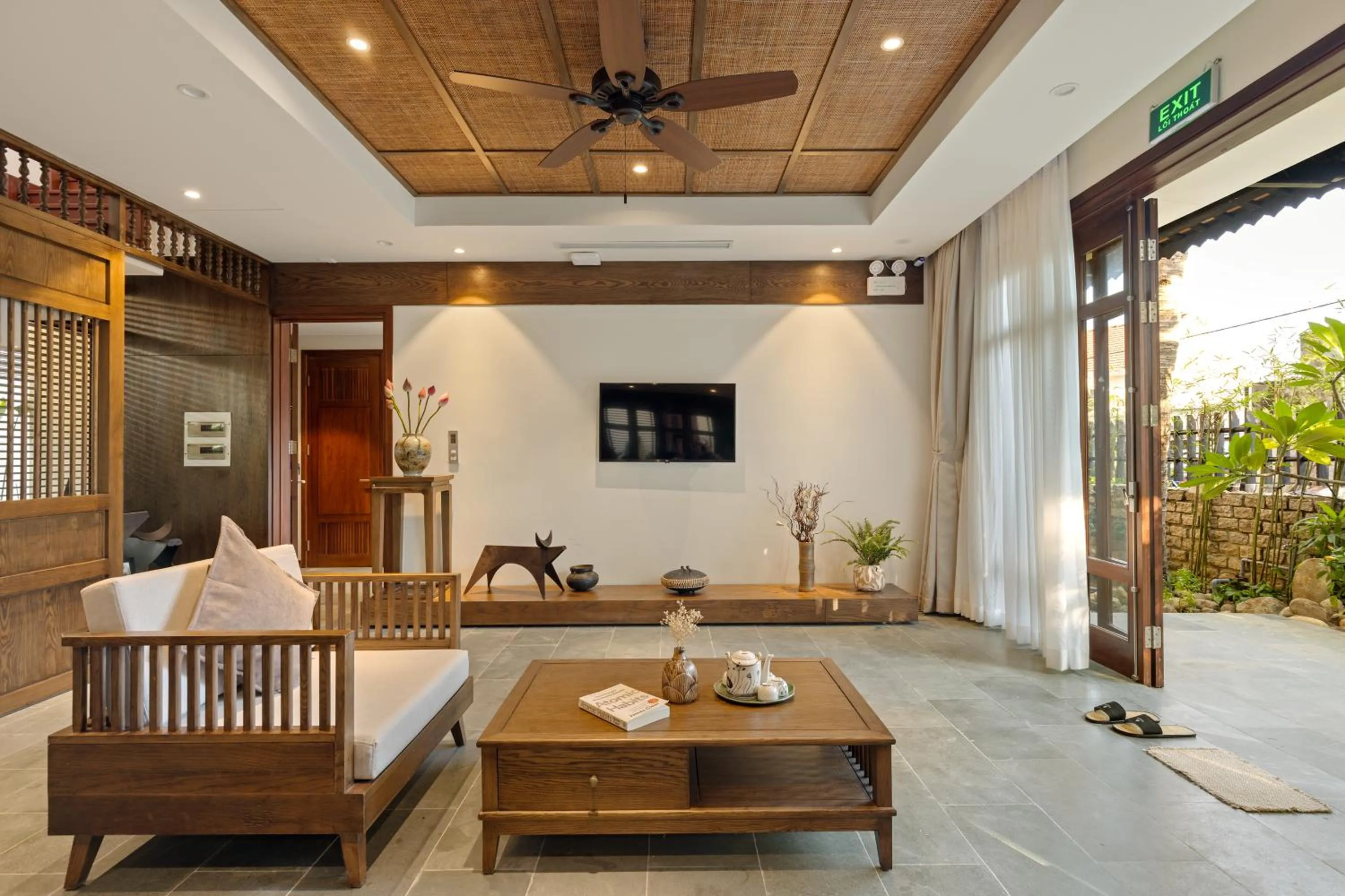 Living room in Sứ Retreat Hoi An - Riverfront Resort