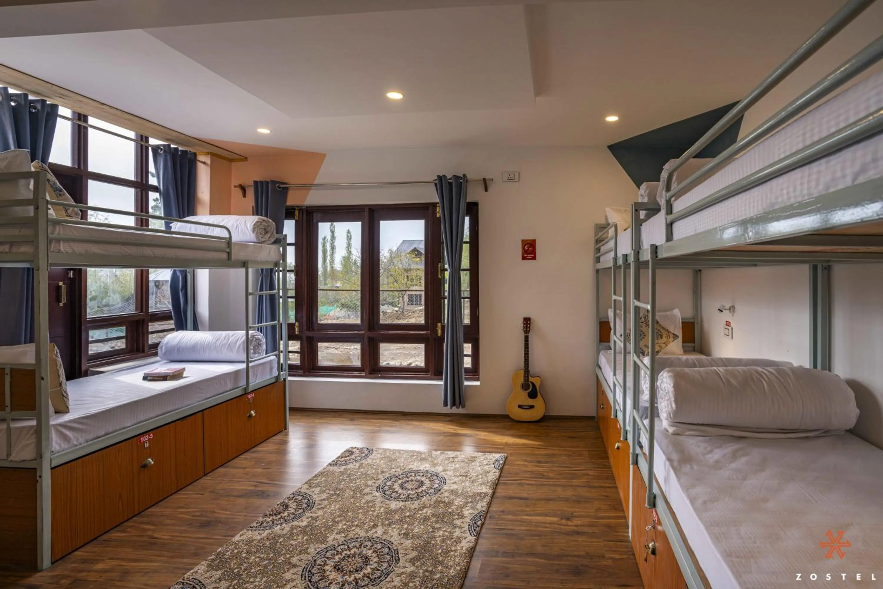 Bed in Zostel Pahalgam