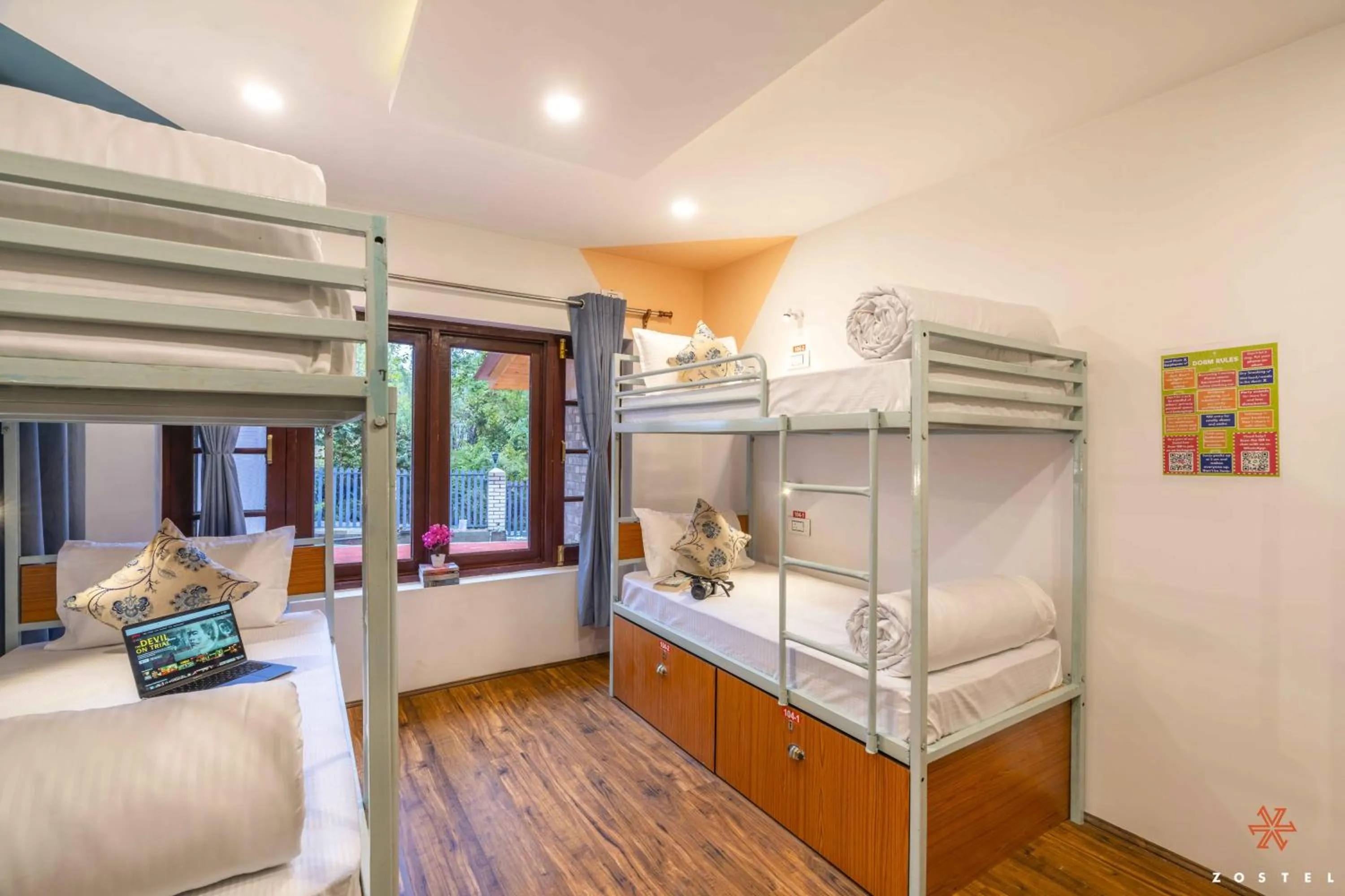 Bed in Zostel Pahalgam