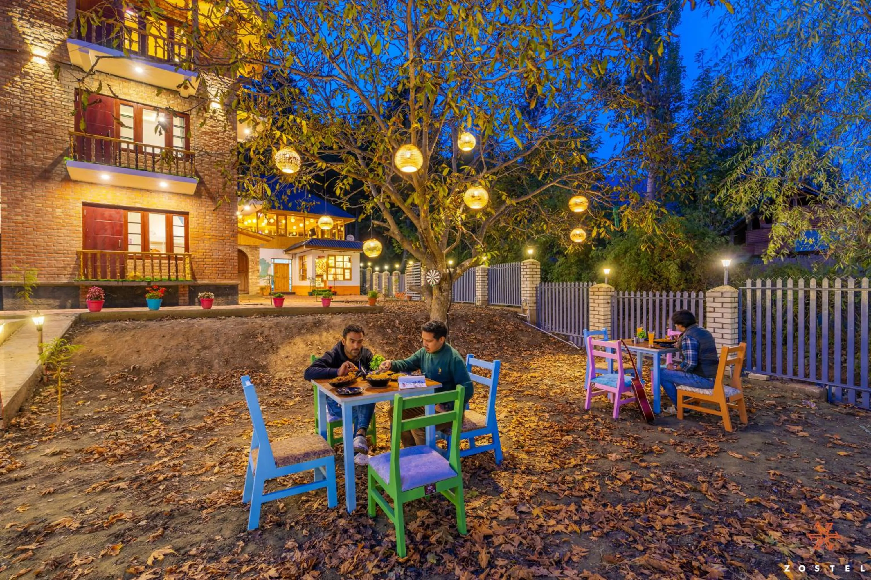 People in Zostel Pahalgam