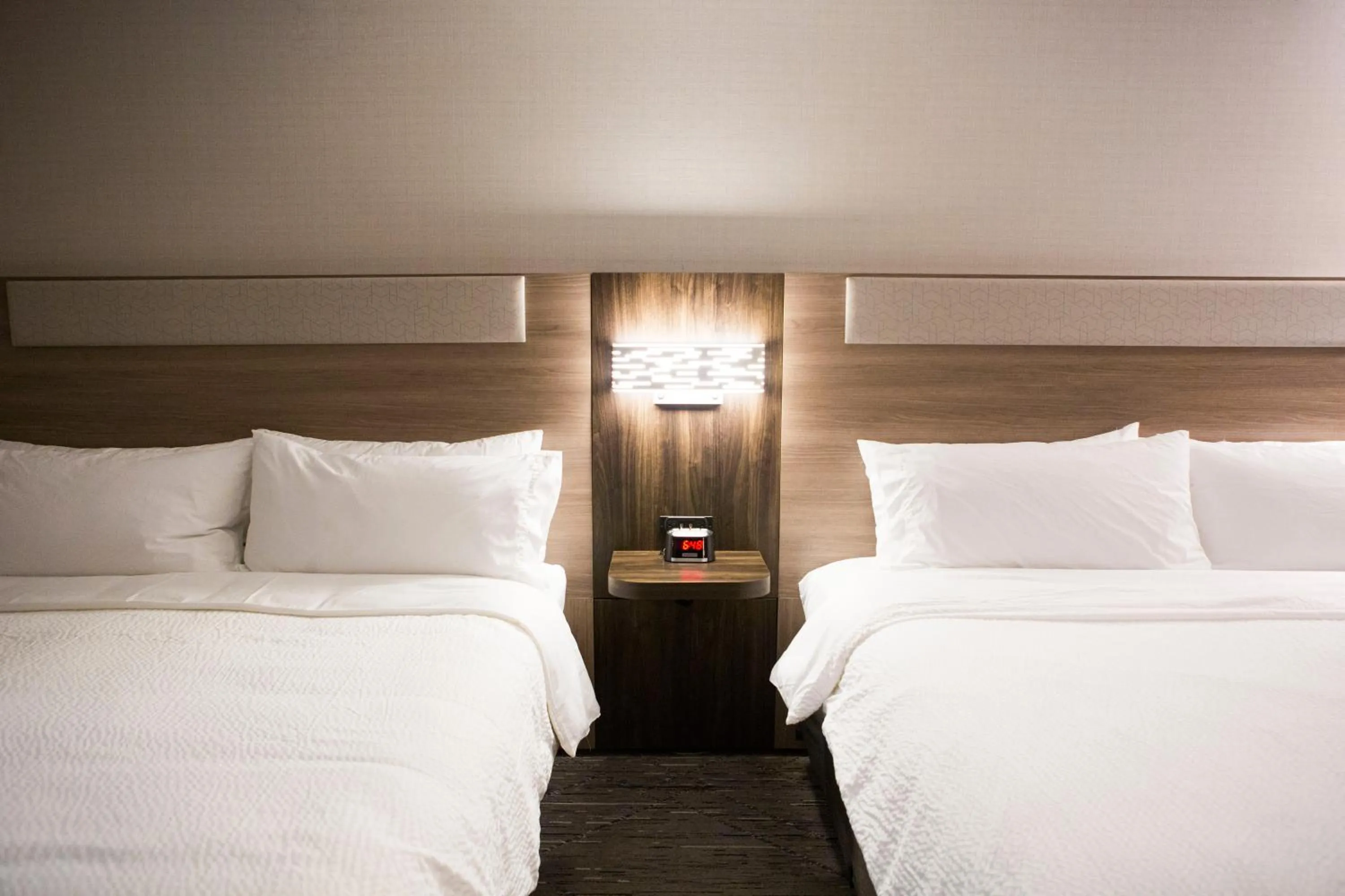 Bed in Holiday Inn Express & Suites Prince Albert - South by IHG