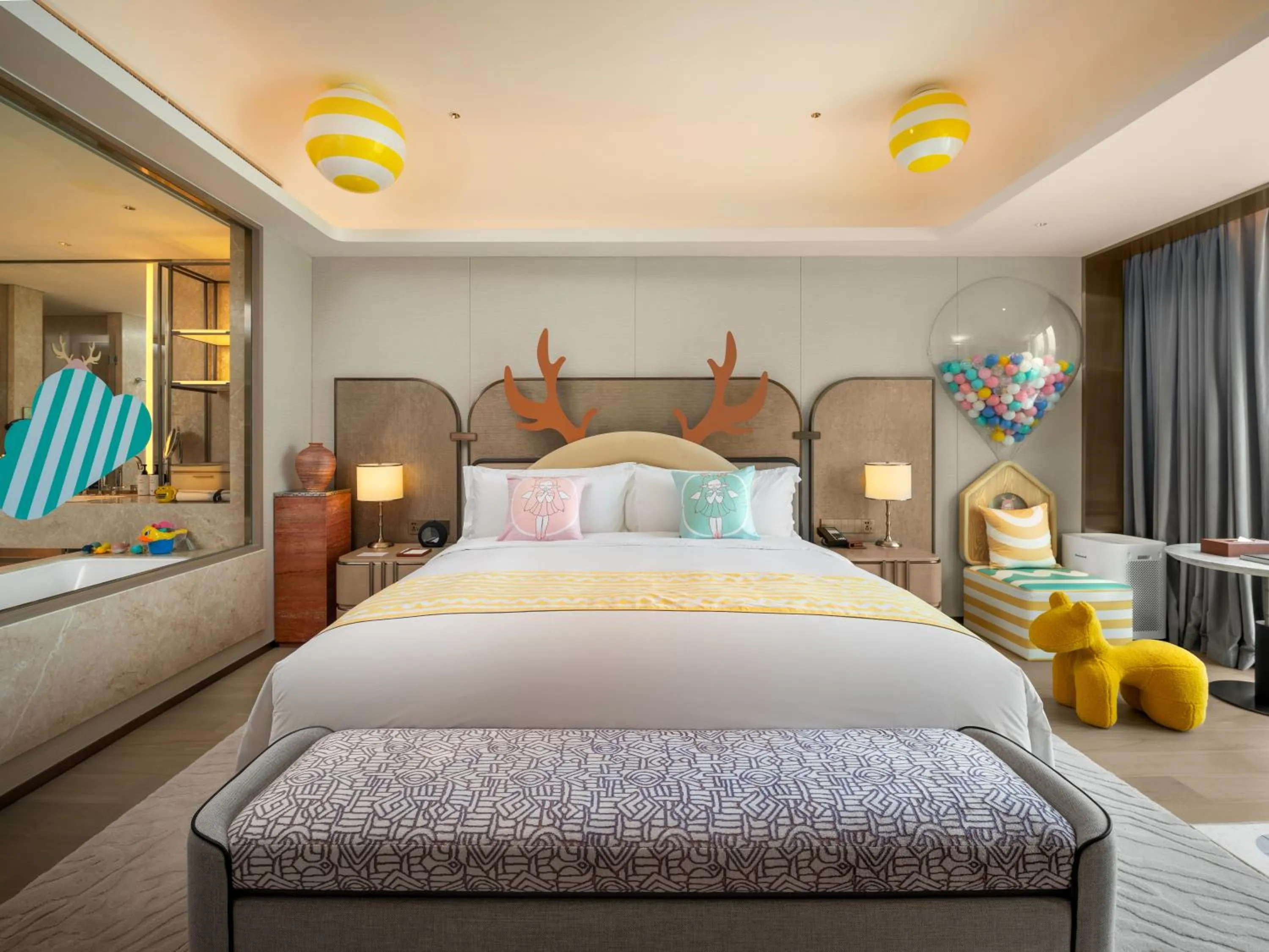 Bedroom, Bed in InterContinental Wuxi Taihu New City by IHG