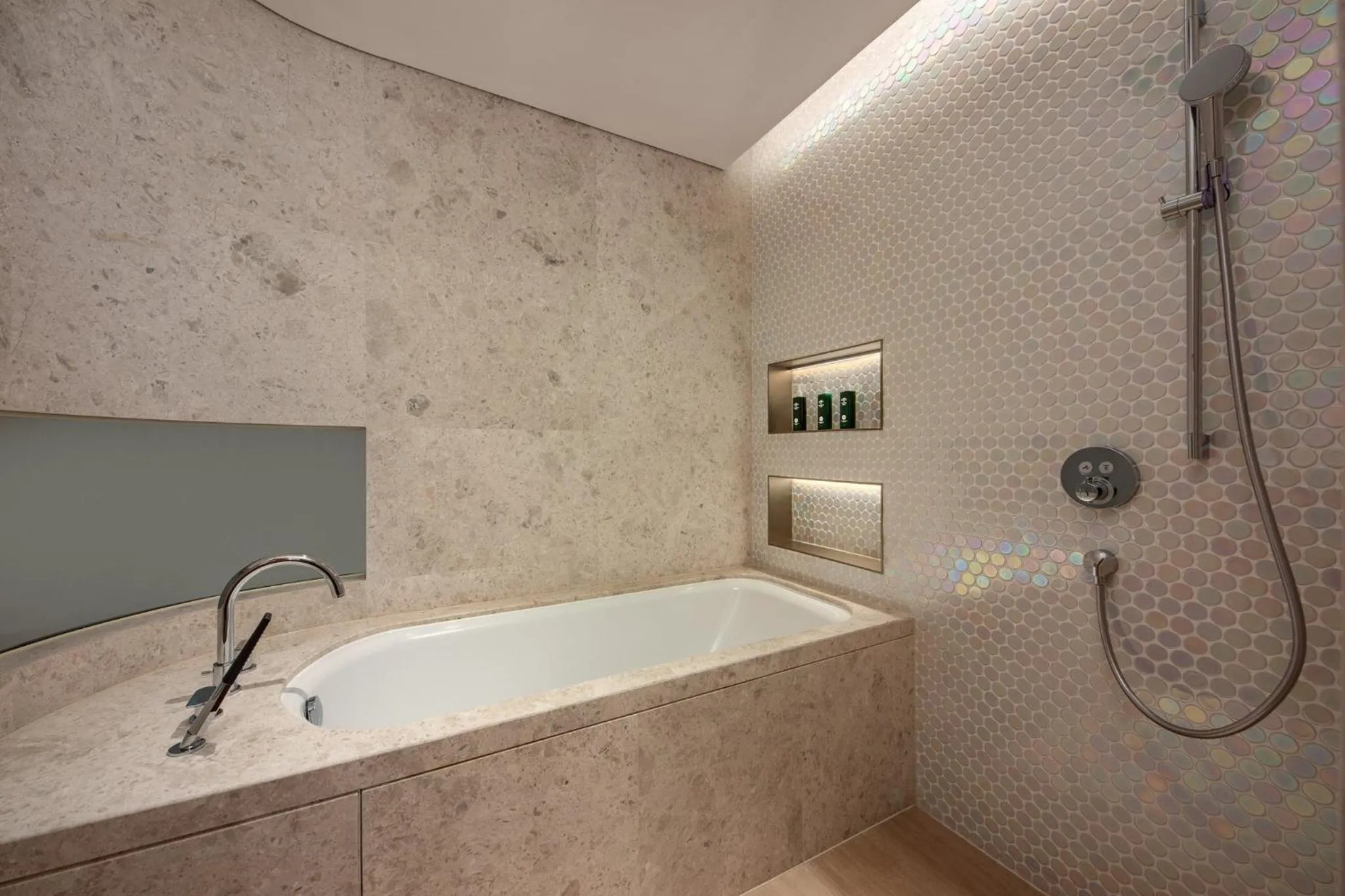 Bathroom in Hotel Indigo Wuxi Taihu New City