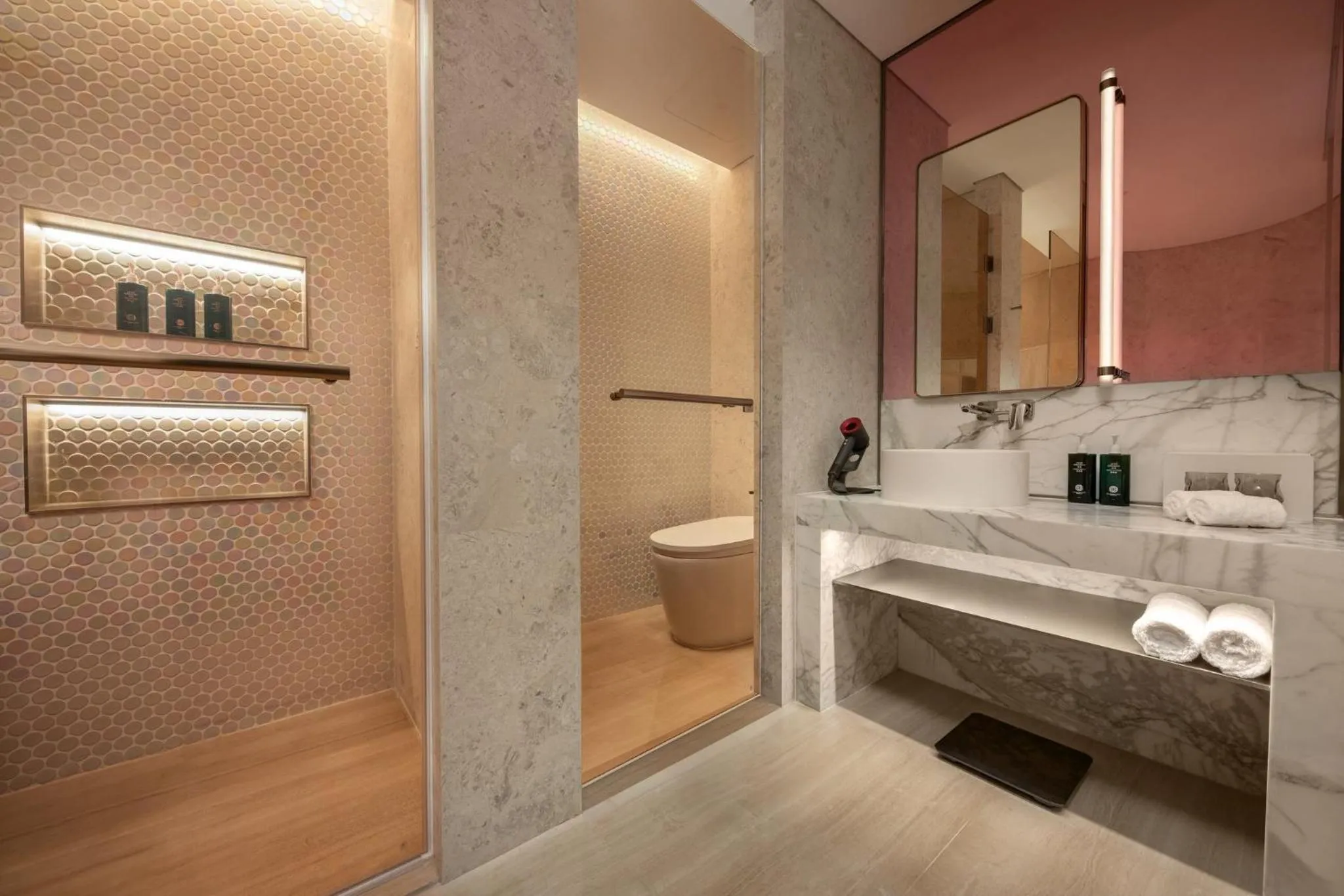 Bathroom in Hotel Indigo Wuxi Taihu New City