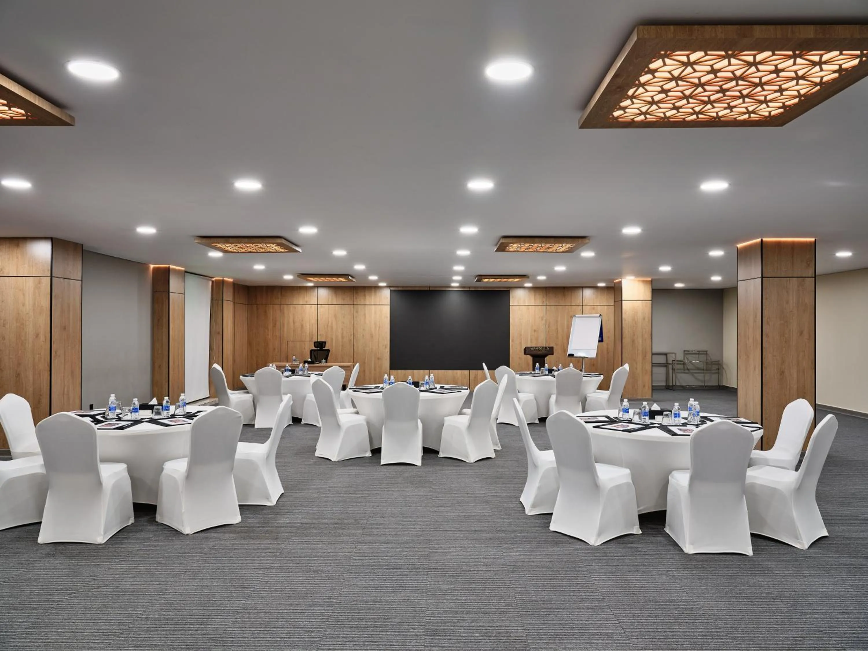 Meeting/conference room in Arabella Beach Hotel Kuwait, Vignette Collection by IHG