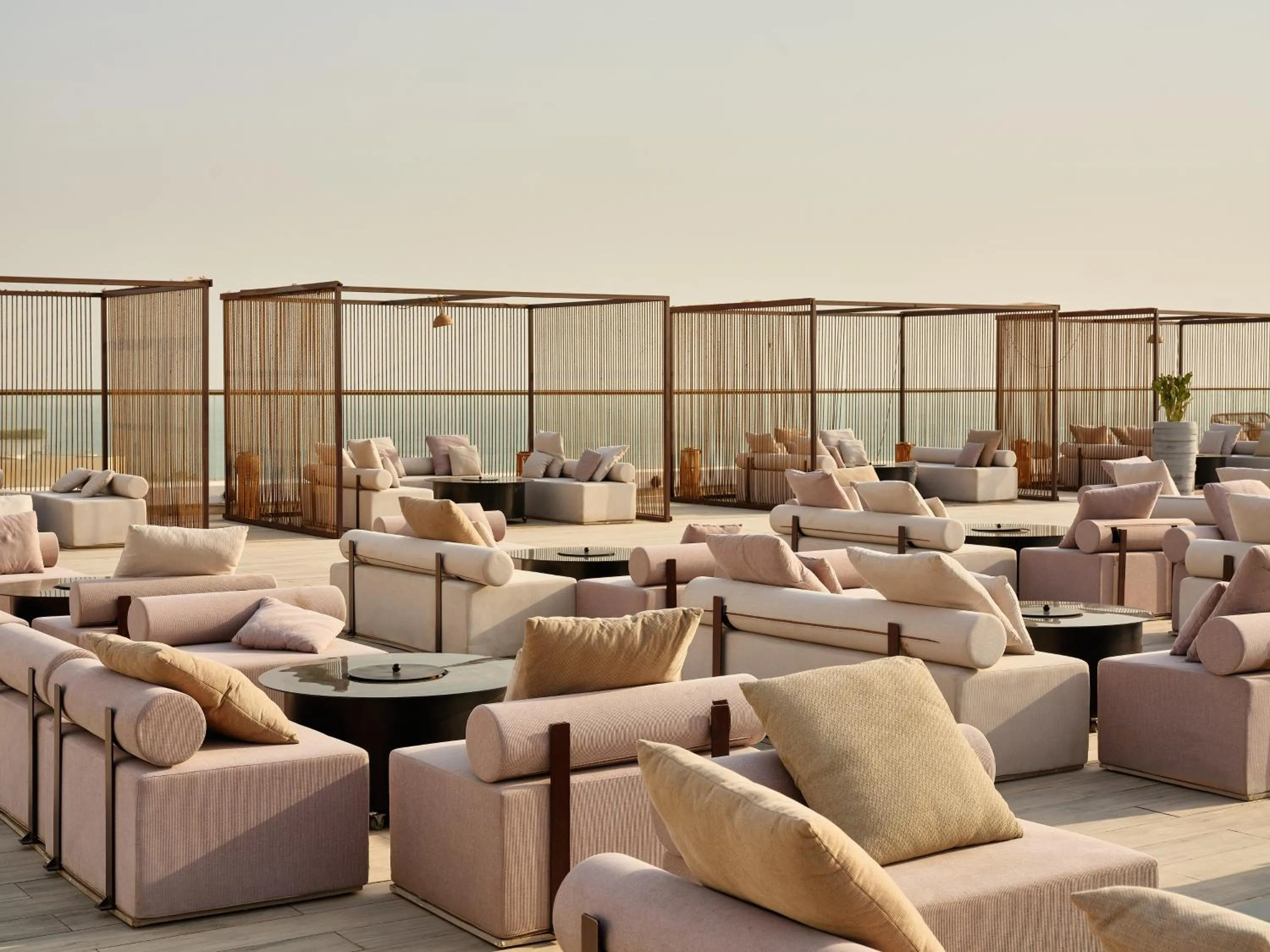 Restaurant/places to eat in Arabella Beach Hotel Kuwait, Vignette Collection by IHG