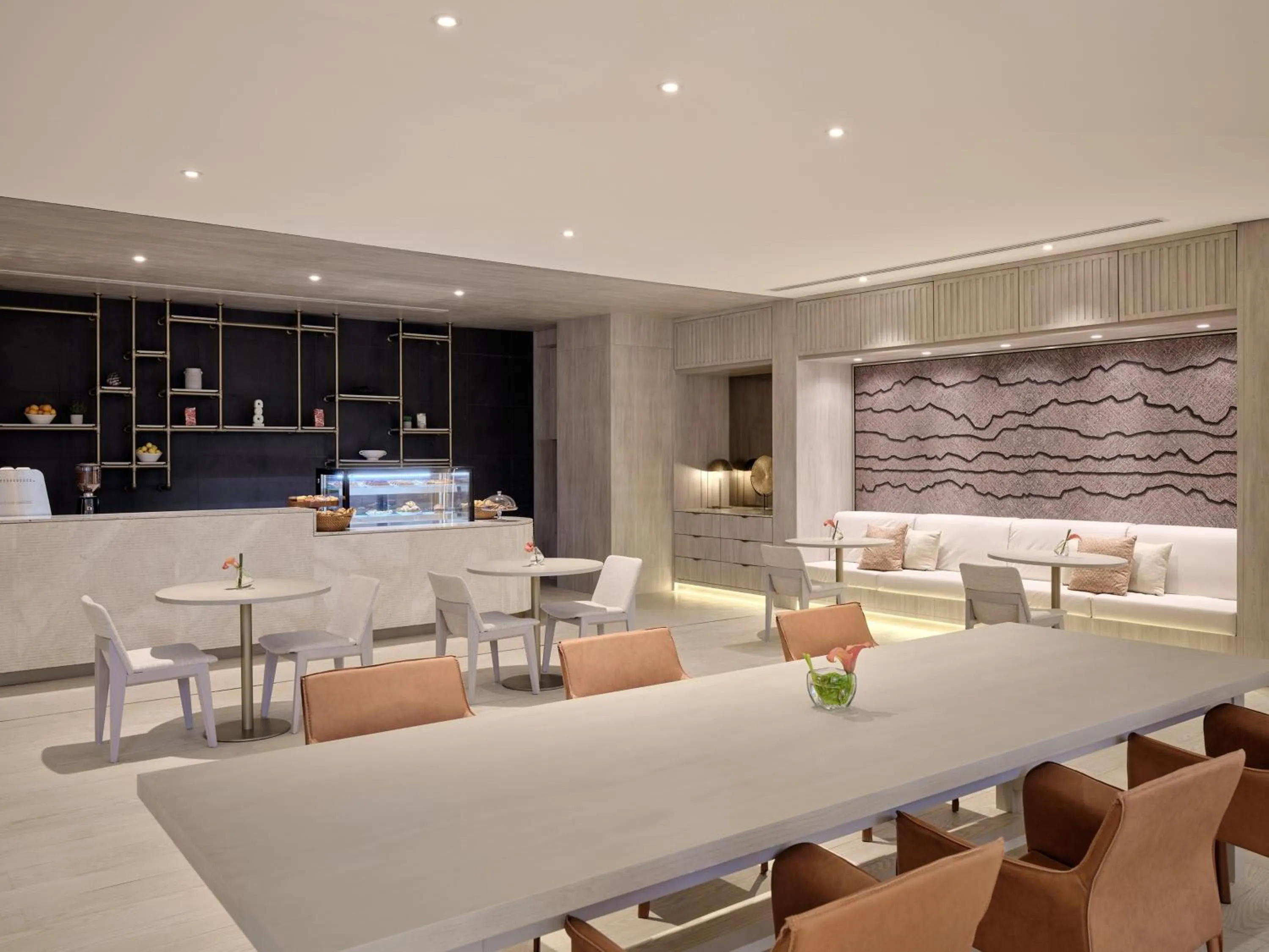 Meeting/conference room in Arabella Beach Hotel Kuwait, Vignette Collection by IHG