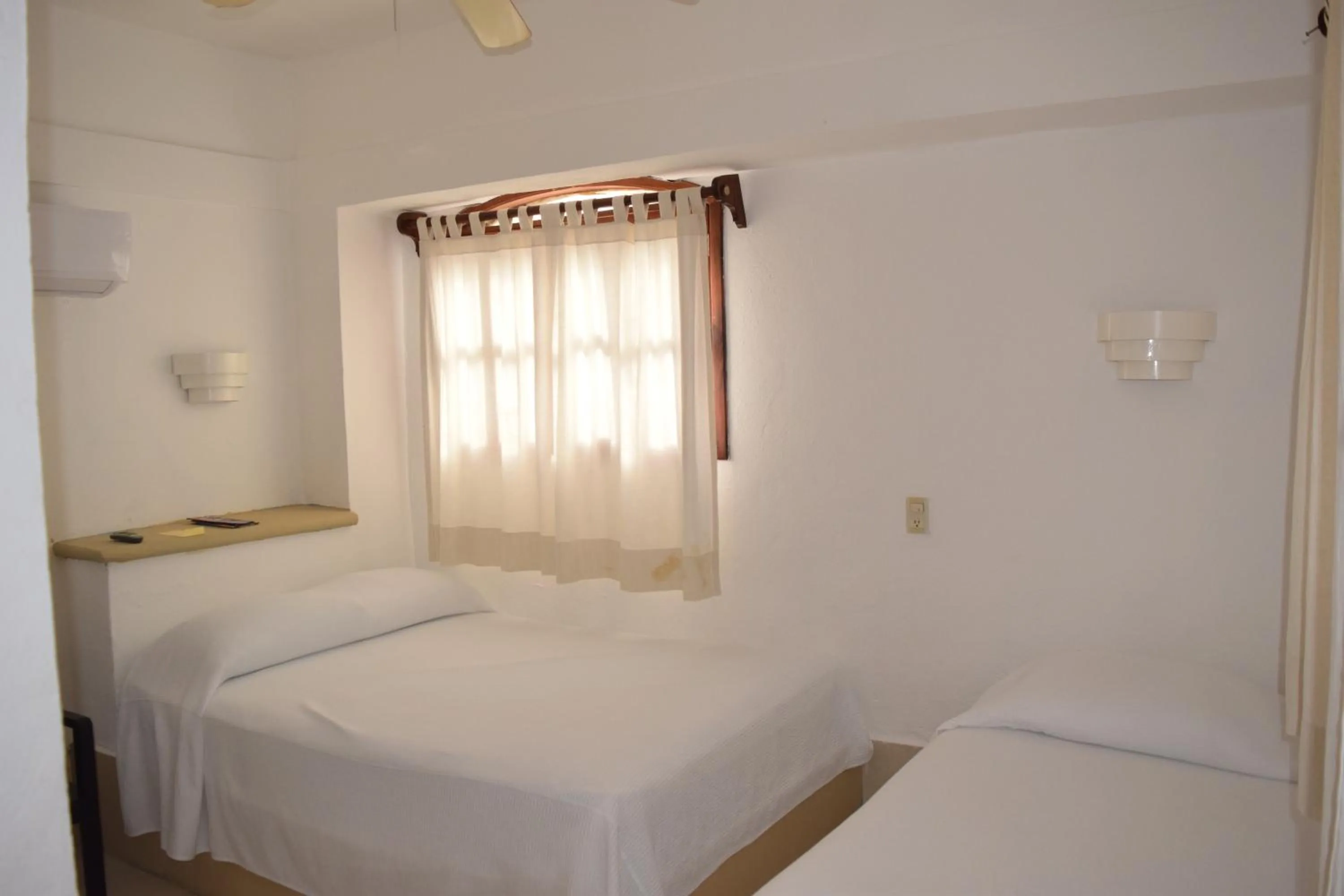 Bedroom, Bed in Hotel Sayab 5ta Avenida