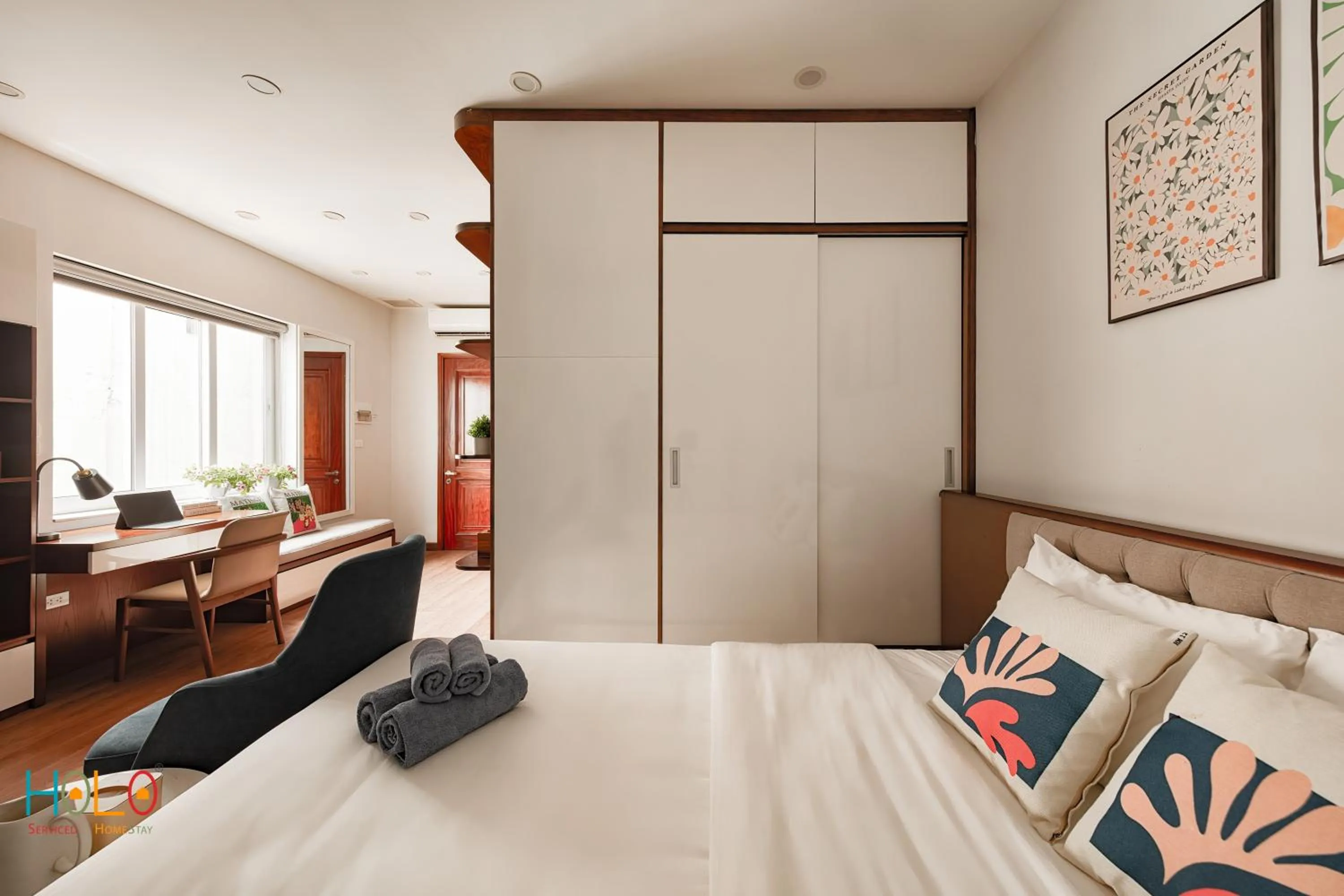 Bedroom, Bed in HoLo Central Hanoi - Serviced HomeStay