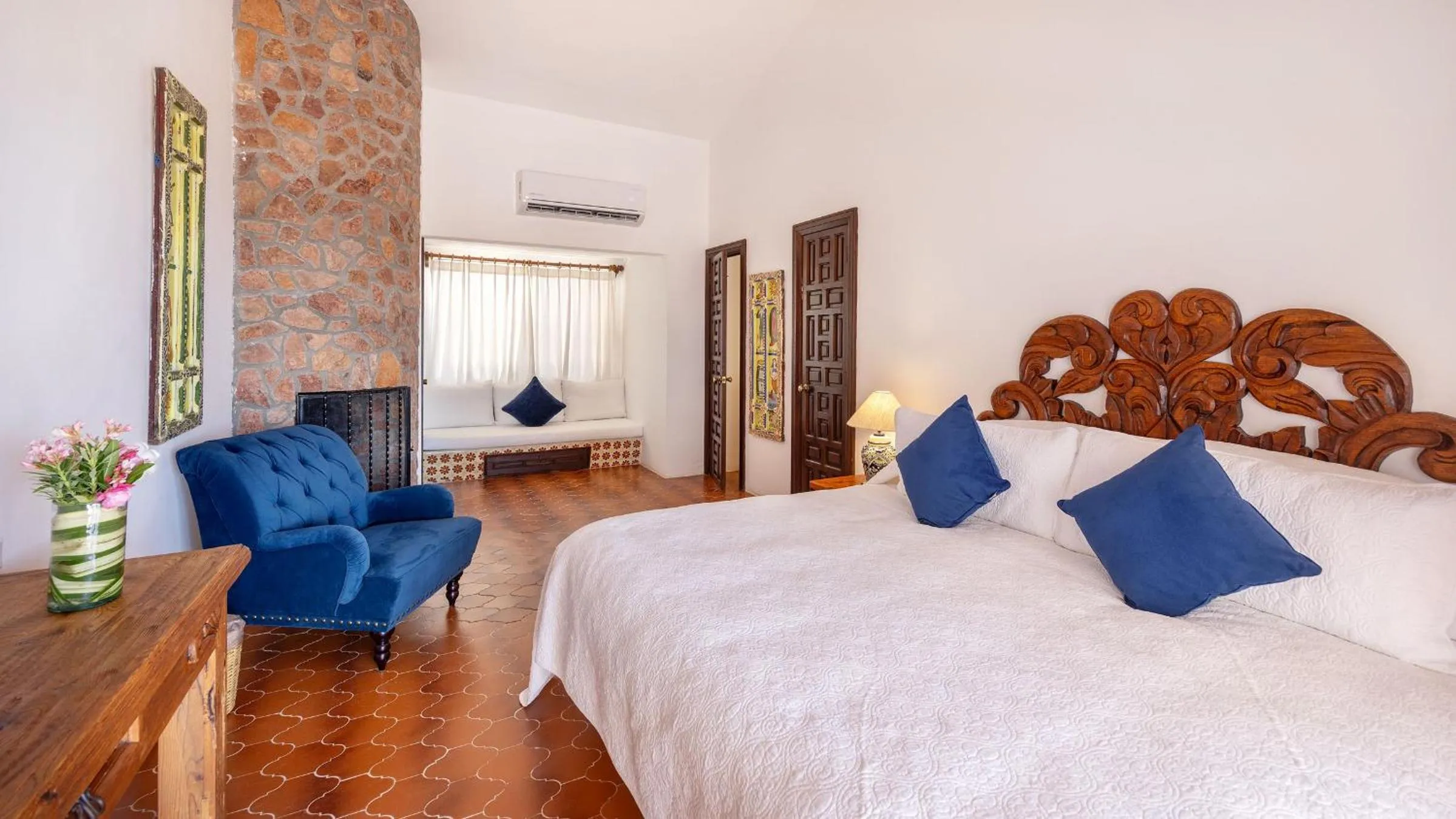 Bed in Rancho Las Cruces