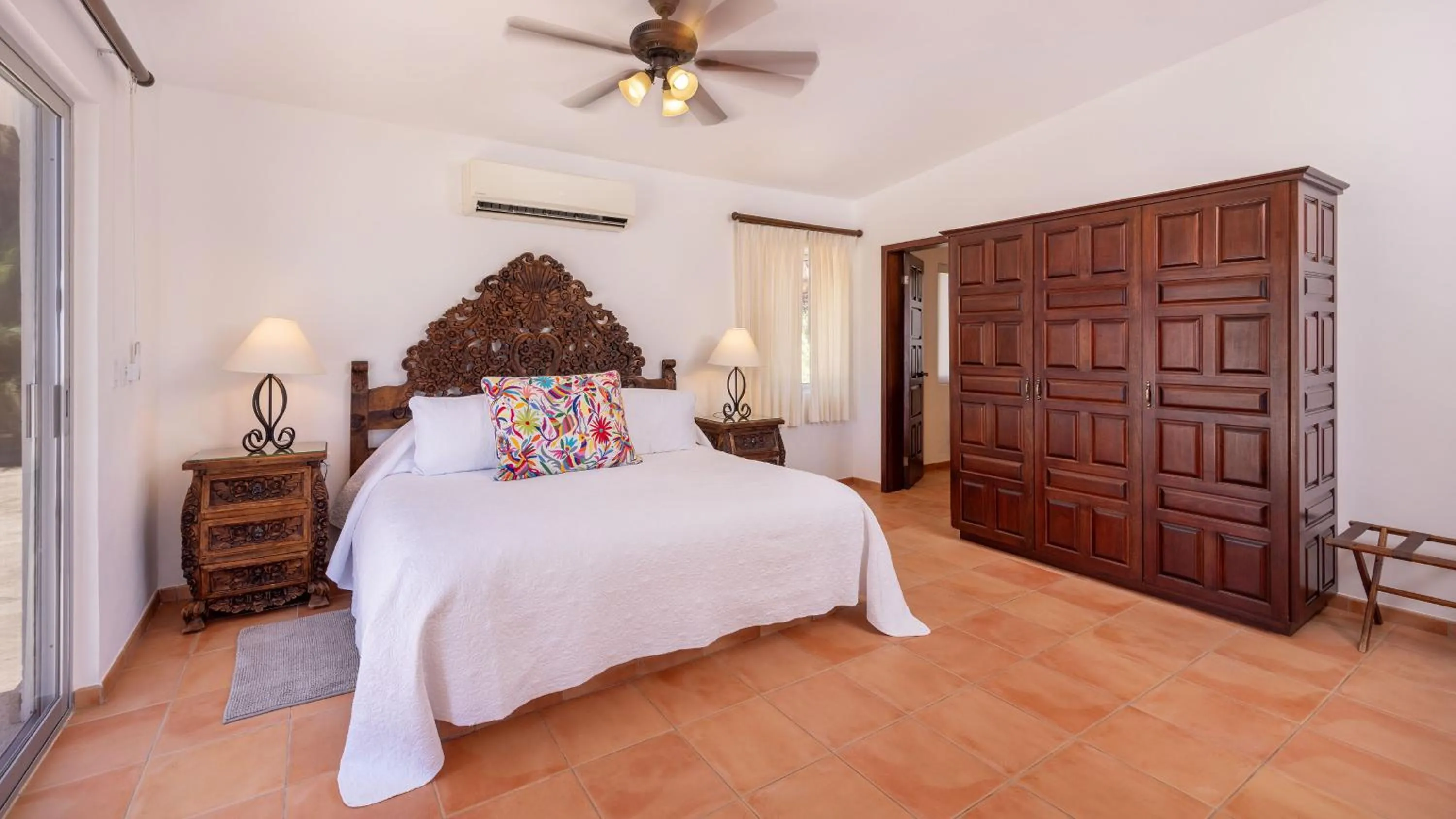 Bed in Rancho Las Cruces