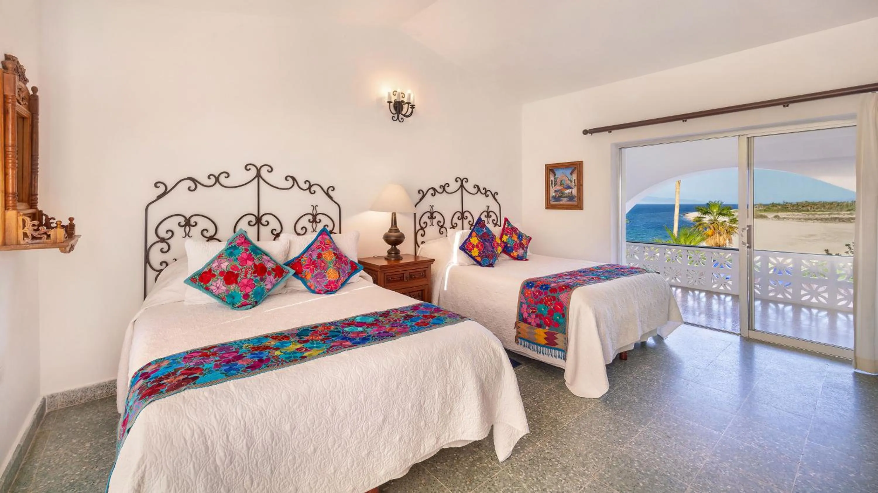 Bed in Rancho Las Cruces