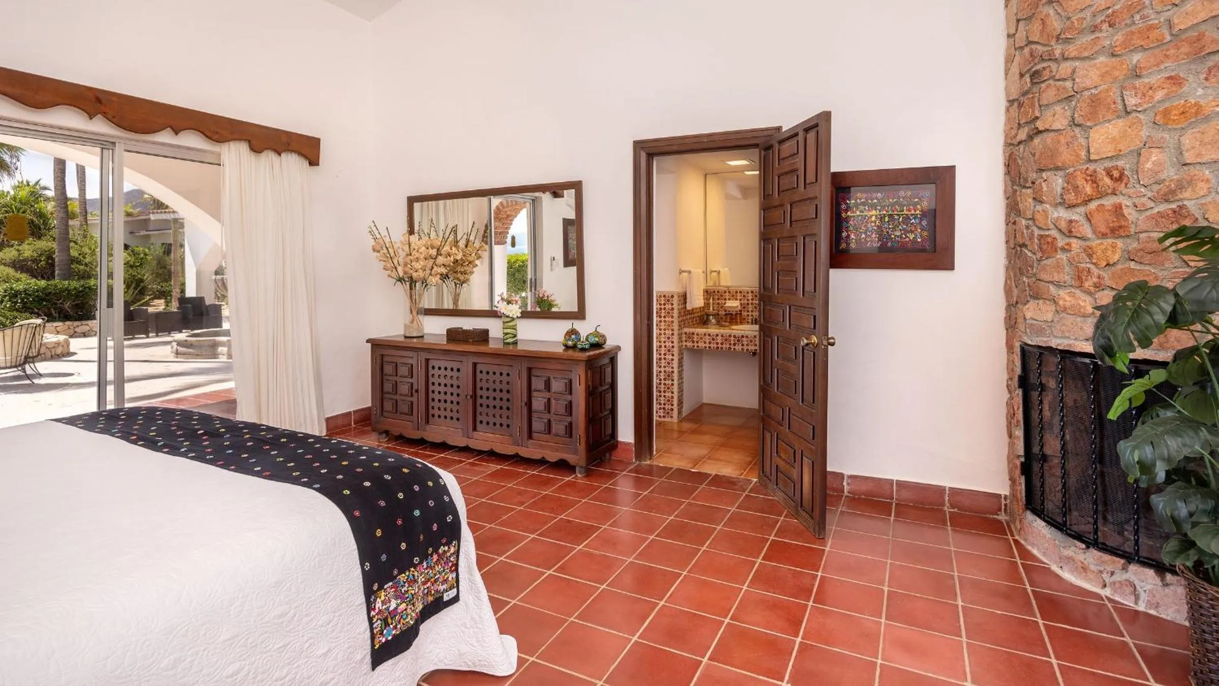 Bed in Rancho Las Cruces