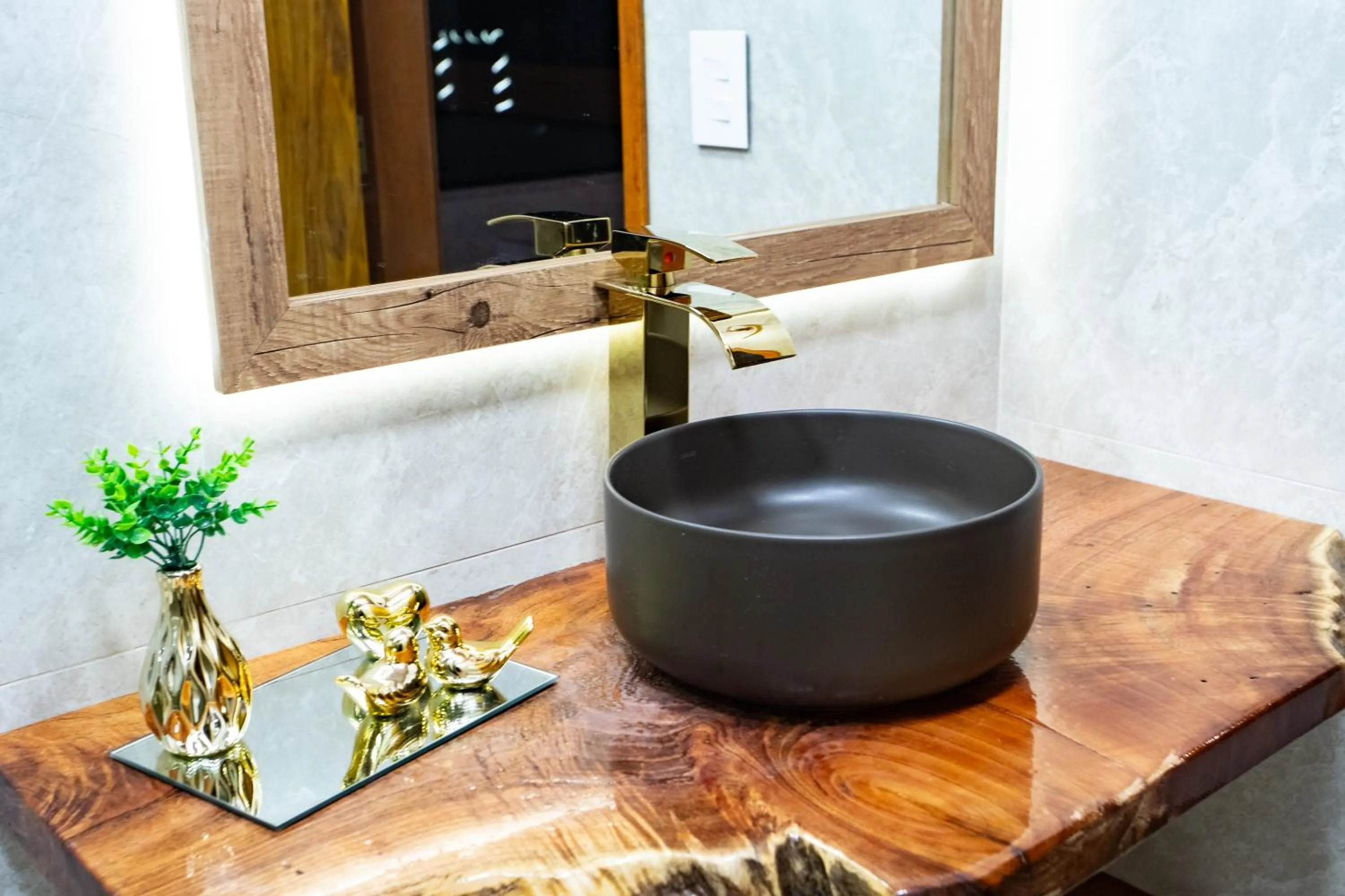 Bathroom in Chalés Quinta da Boa Vista