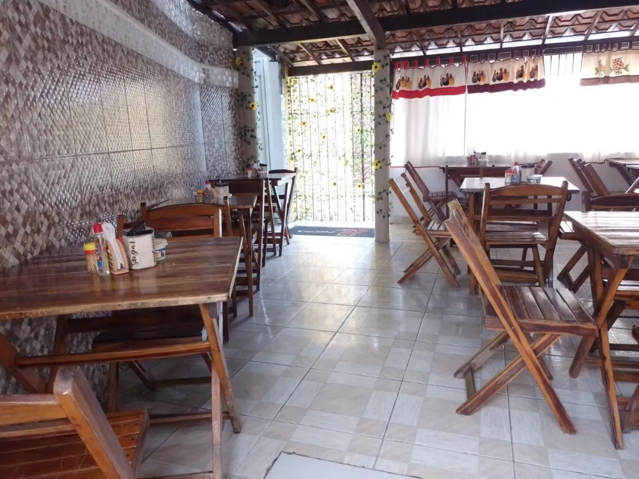 Dining area in Suítes São Francisco