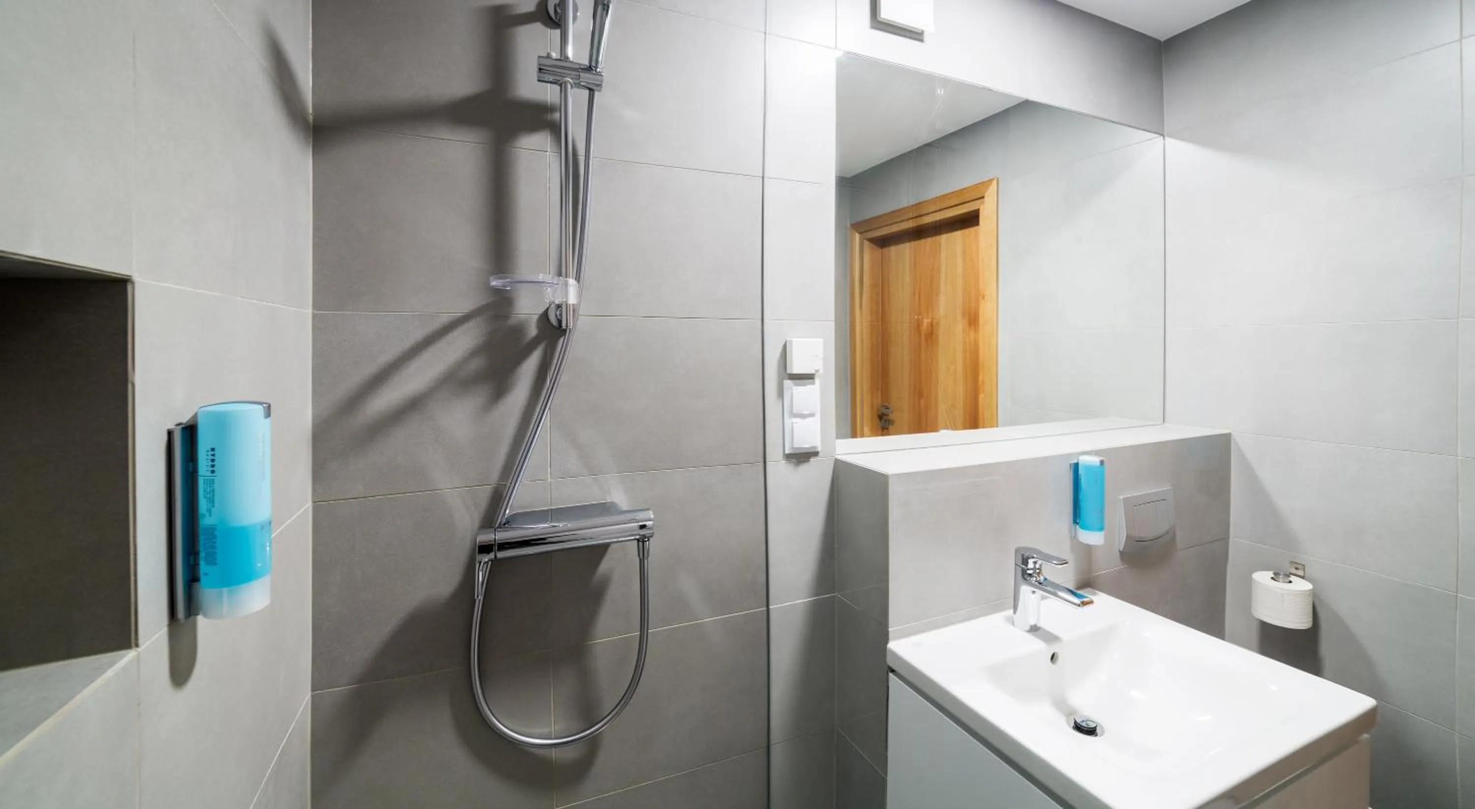 Bathroom in Lemon Resort Spa